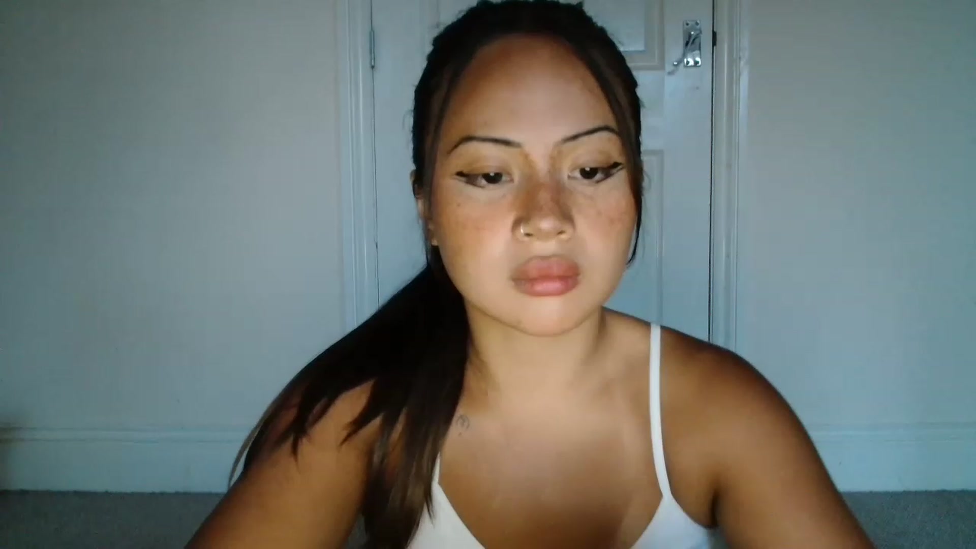 Gallery image thumbnail from Mia_Miyuki's myfreecams stream on, 05/18/2023, 21:11 image 7 of 20
