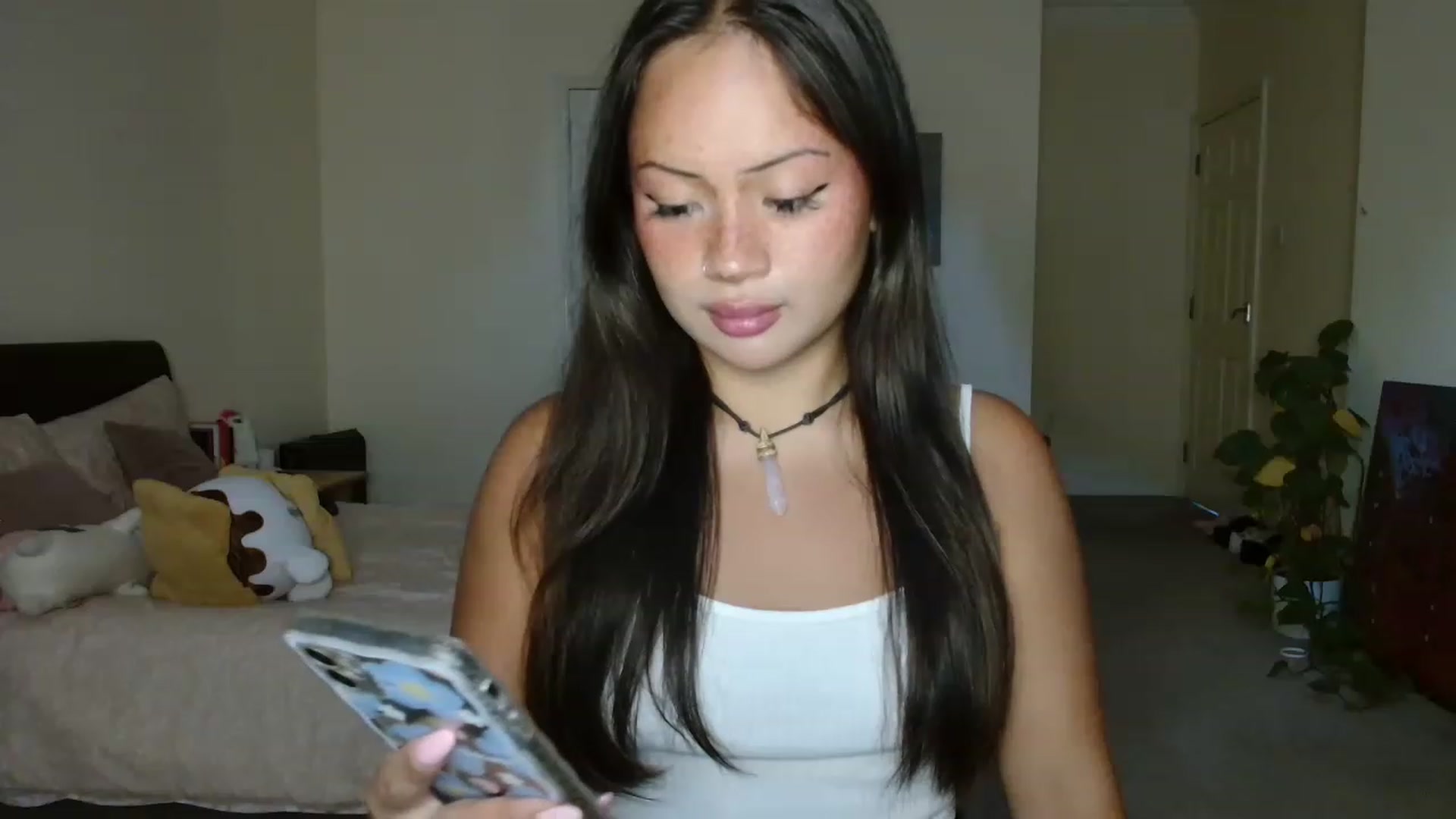 Gallery image thumbnail from Mia_Miyuki's myfreecams stream on, 08/10/2023, 17:42 image 12 of 20