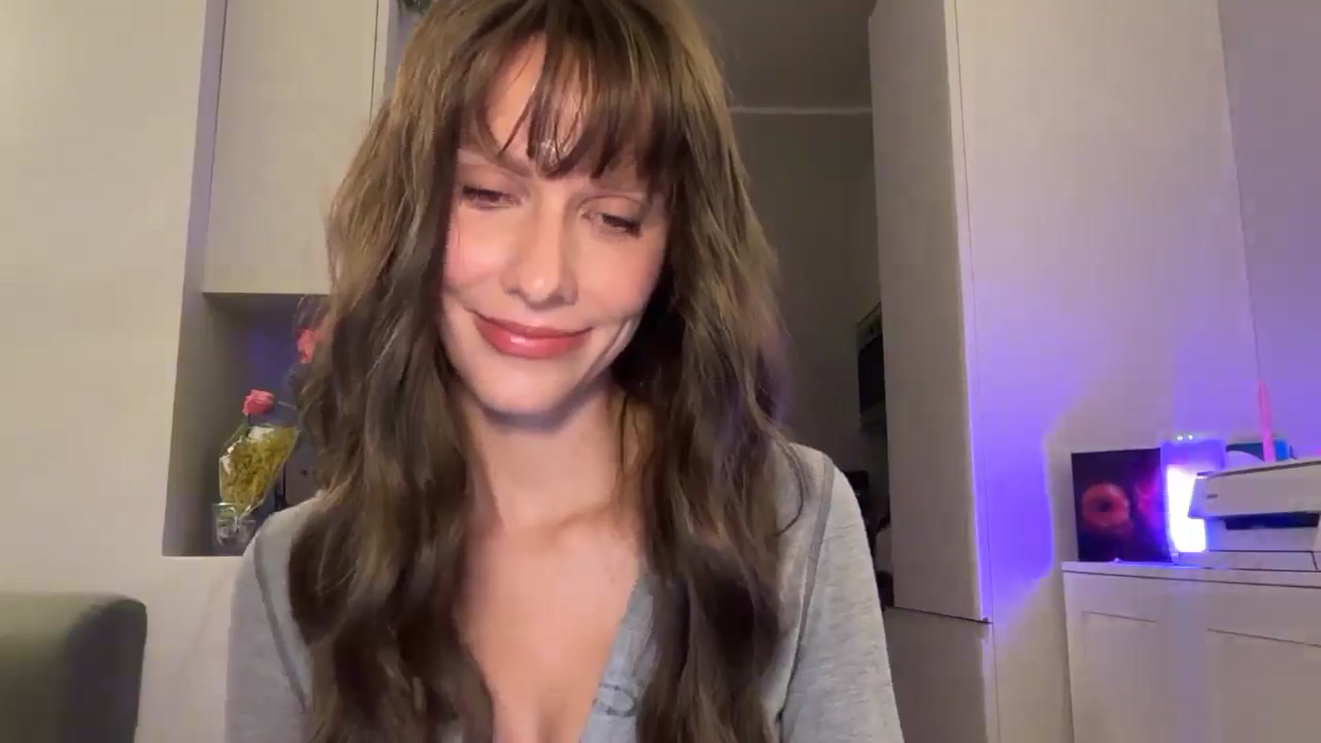 Gallery image thumbnail from Mia_Na's myfreecams stream on, 03/09/2026, 21:27 image 15 of 20