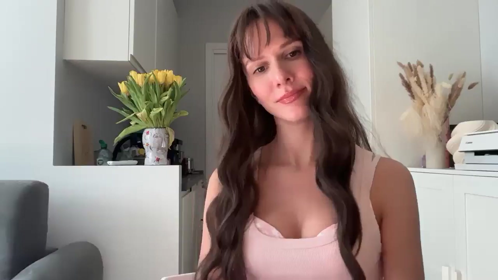 Gallery image thumbnail from Mia_Na's myfreecams stream on, 04/04/2026, 14:28 image 10 of 20