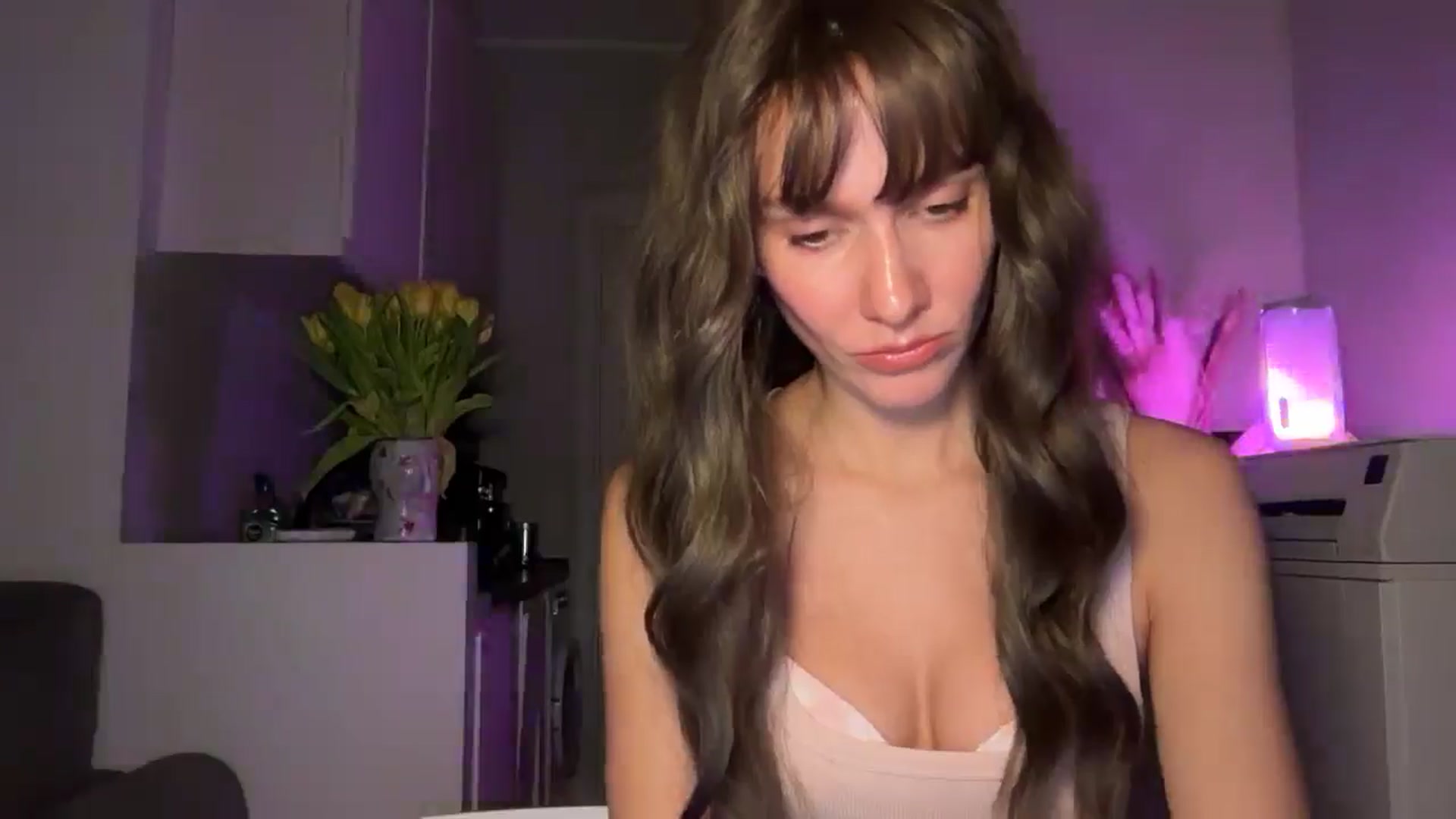 Gallery image thumbnail from Mia_Na's myfreecams stream on, 04/04/2026, 21:17 image 14 of 20