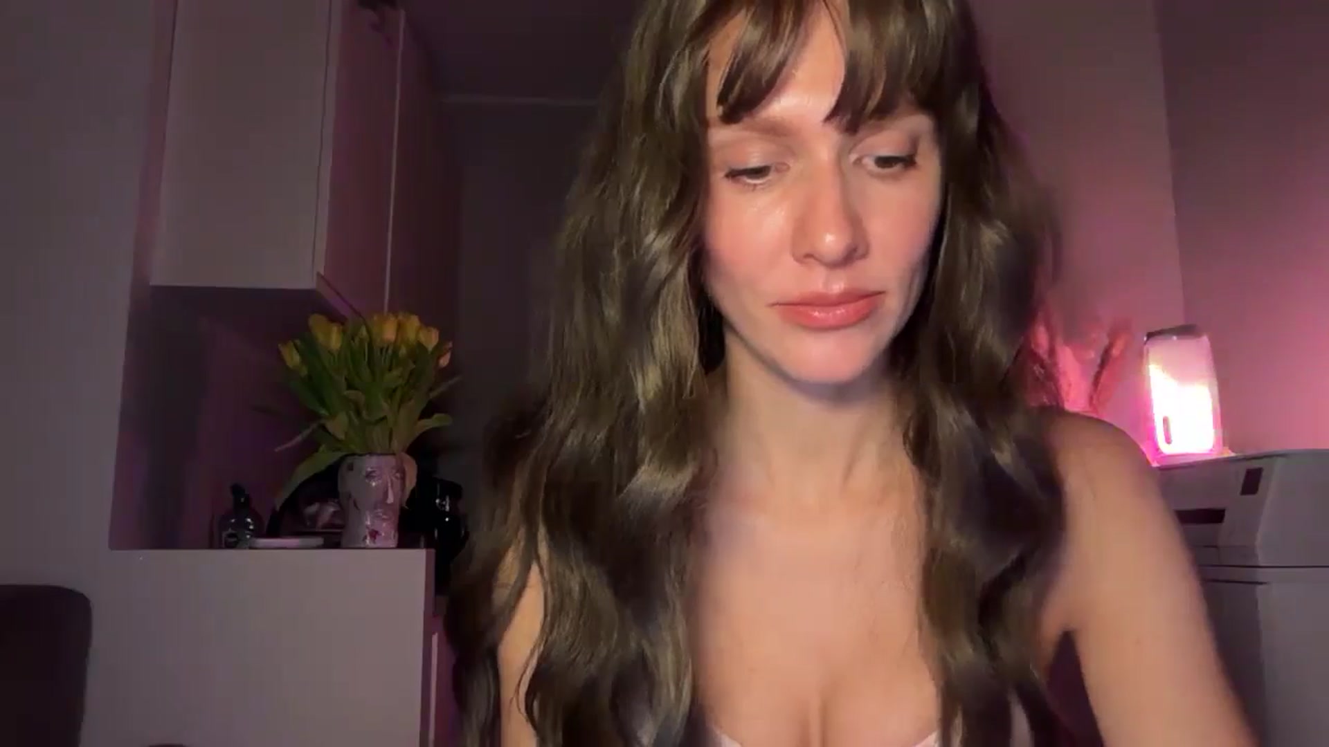 Gallery image thumbnail from Mia_Na's myfreecams stream on, 04/04/2026, 21:17 image 2 of 20