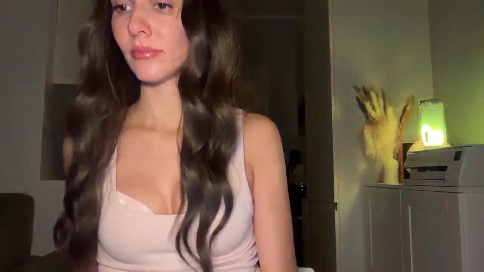 Gallery image thumbnail from Mia_Na's myfreecams stream on, 04/04/2026, 21:17 image 19 of 20