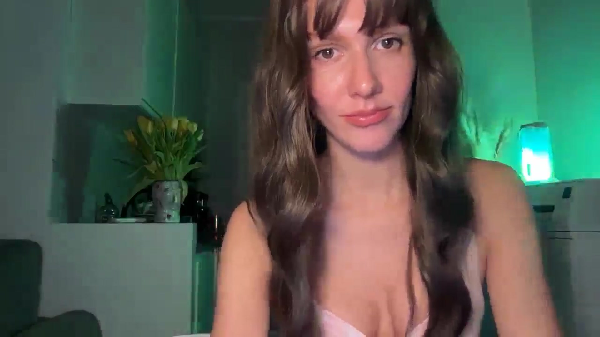 Gallery image thumbnail from Mia_Na's myfreecams stream on, 04/04/2026, 21:17 image 12 of 20