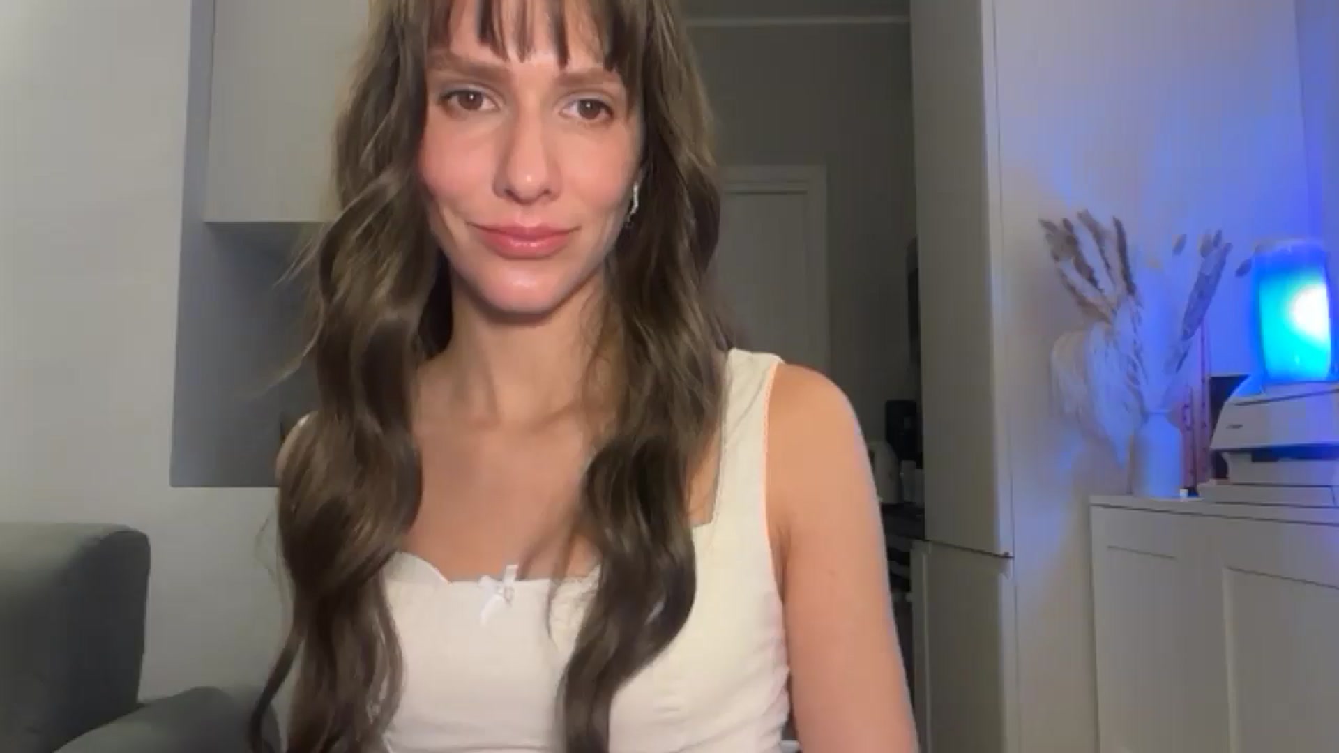 Gallery image thumbnail from Mia_Na's myfreecams stream on, 04/11/2026, 22:41 image 10 of 20