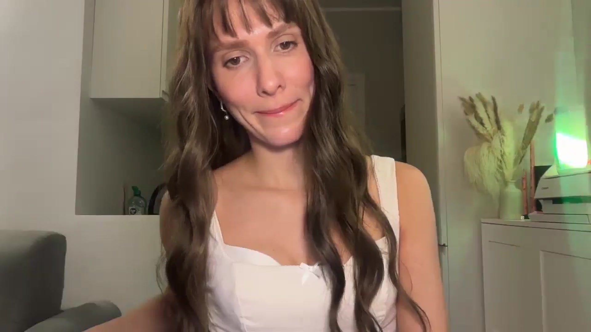 Gallery image thumbnail from Mia_Na's myfreecams stream on, 04/11/2026, 22:41 image 8 of 20
