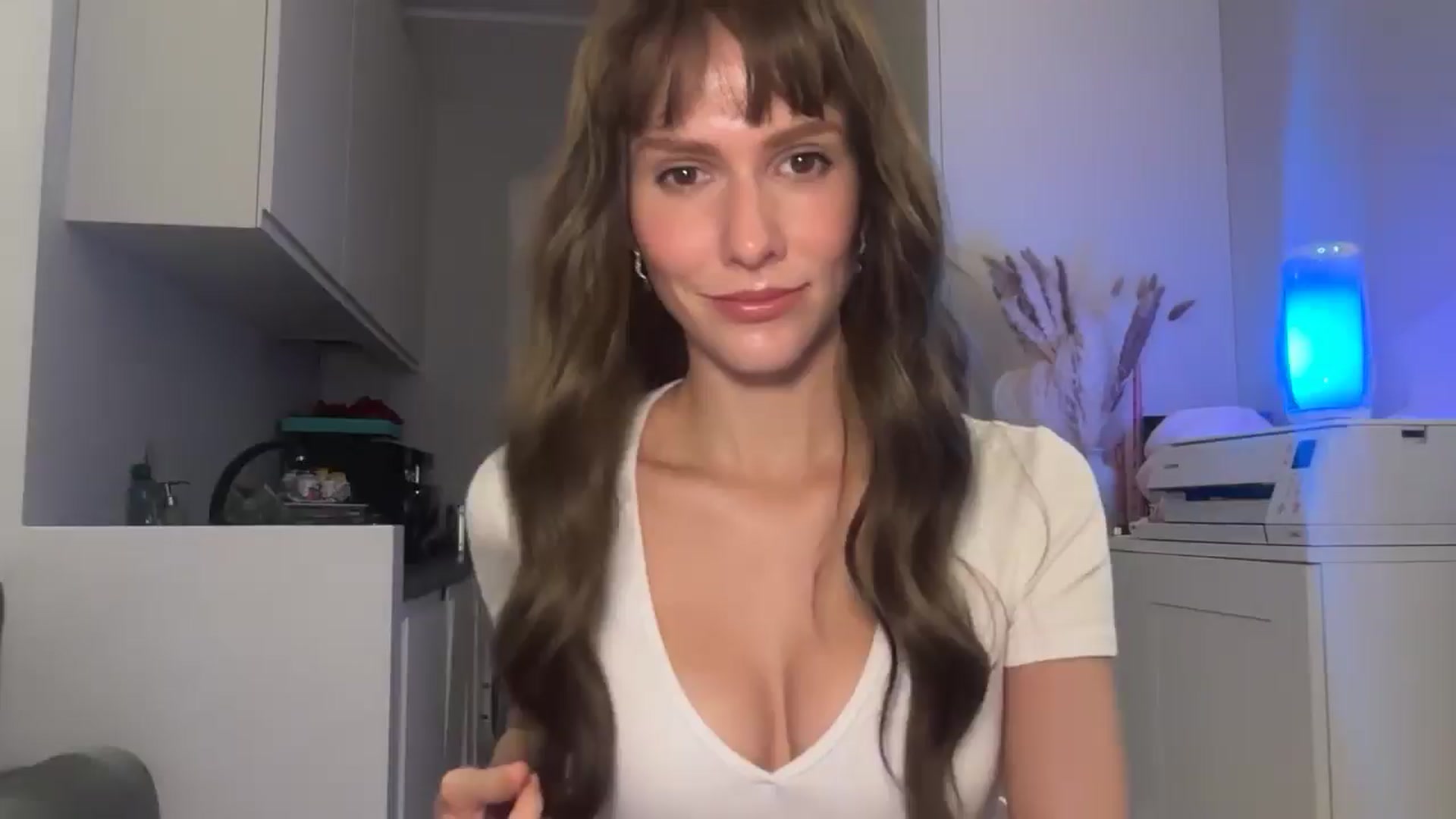 Gallery image thumbnail from Mia_Na's myfreecams stream on, 04/12/2026, 20:14 image 1 of 20