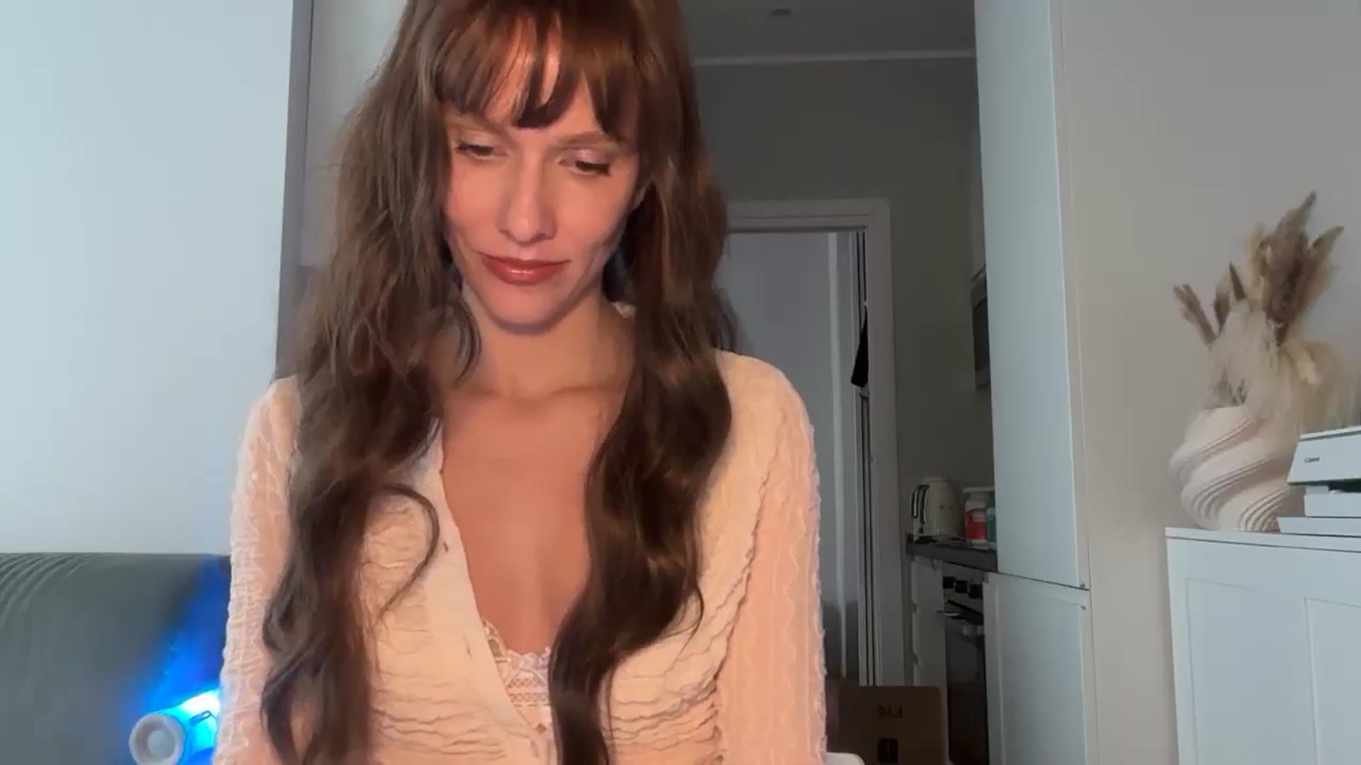 Gallery image thumbnail from Mia_Na's myfreecams stream on, 04/29/2026, 14:03 image 8 of 20