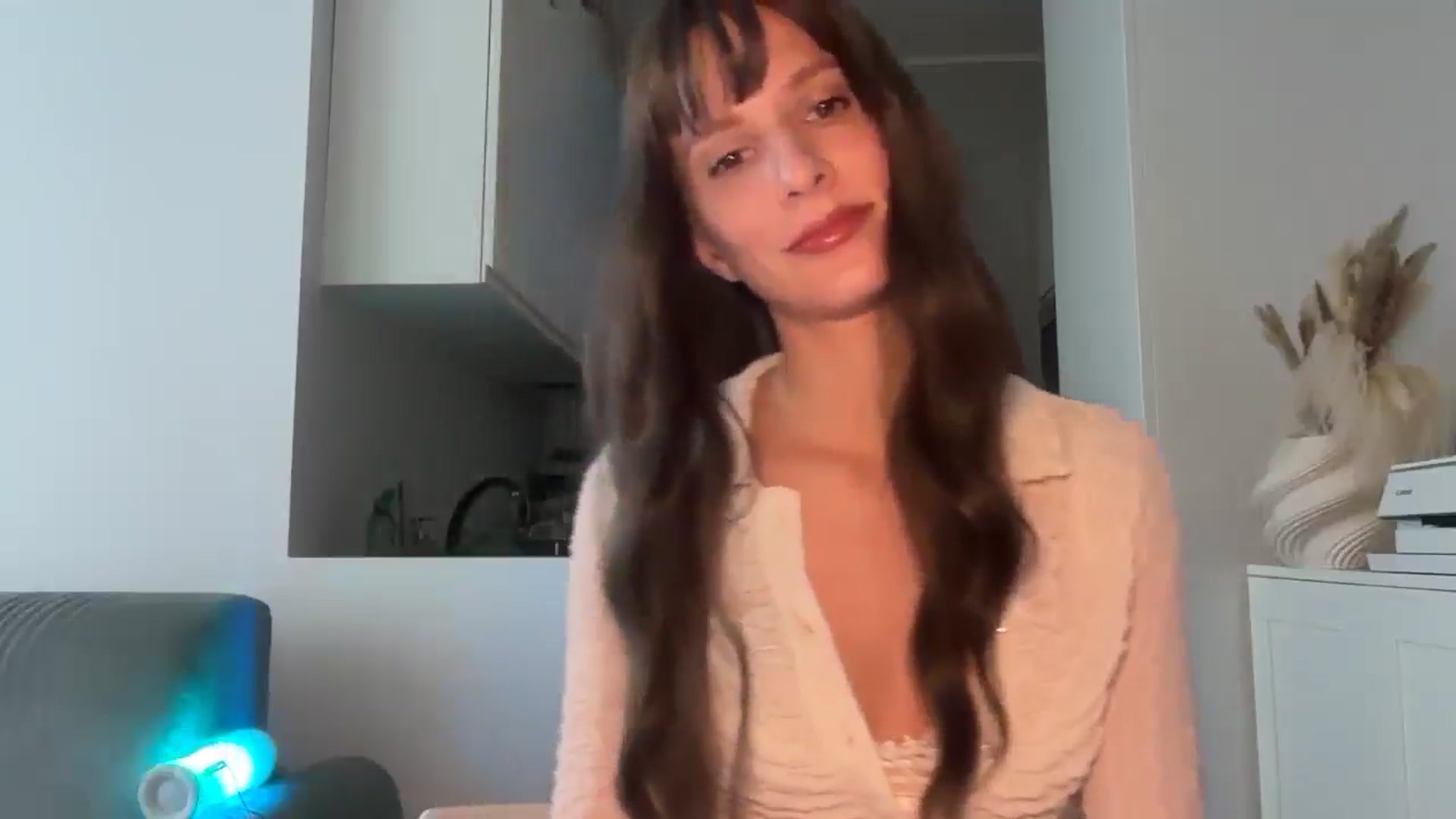 Gallery image thumbnail from Mia_Na's myfreecams stream on, 04/29/2026, 14:03 image 10 of 20