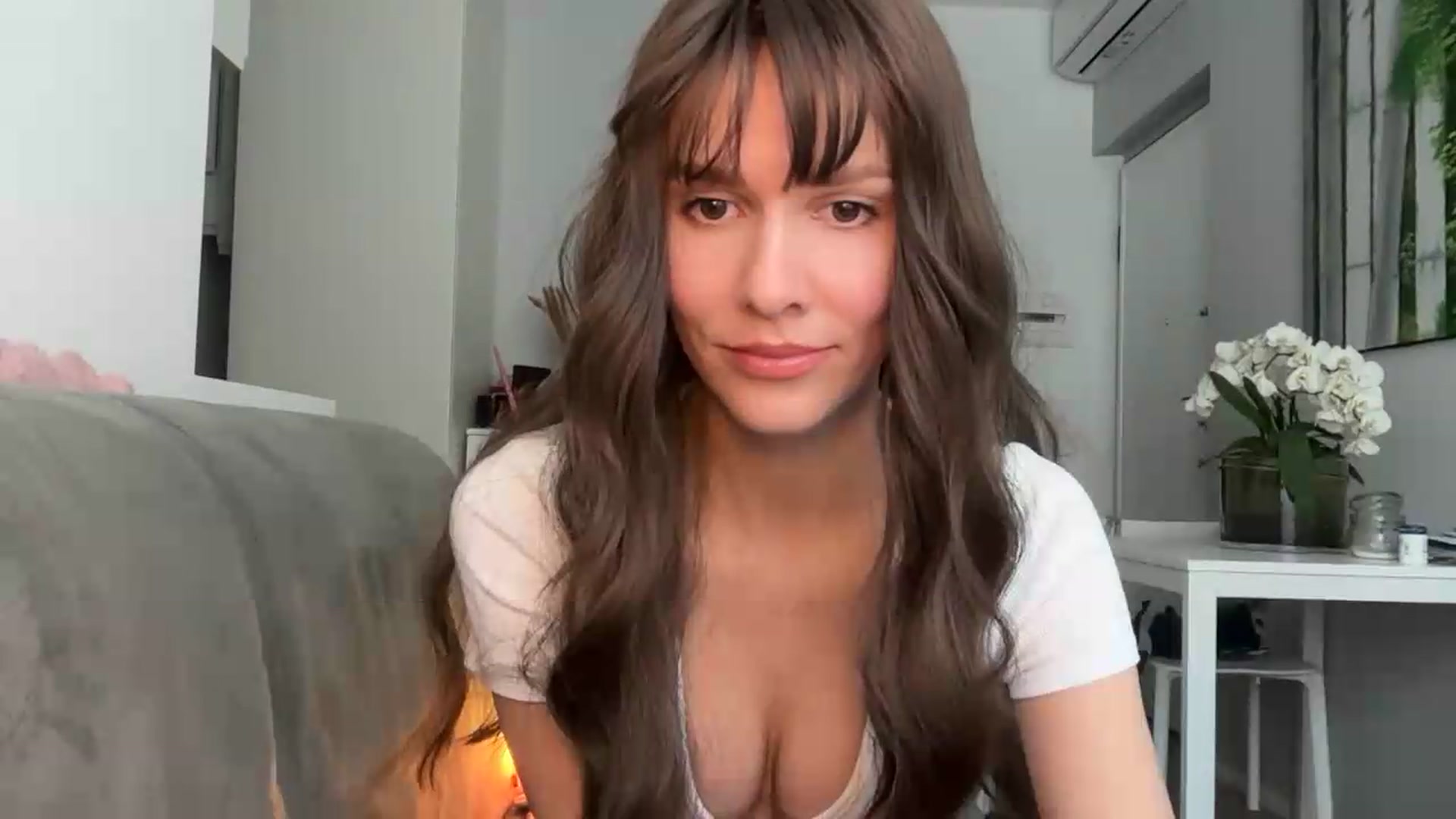 Gallery image thumbnail from Mia_Na's myfreecams stream on, 05/01/2026, 09:43 image 13 of 20