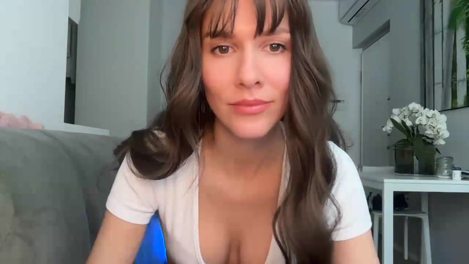 Gallery image thumbnail from Mia_Na's myfreecams stream on, 05/01/2026, 09:43 image 5 of 20