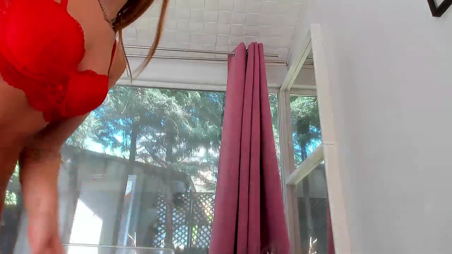Gallery image thumbnail from Mia_Noir's myfreecams stream on, 04/24/2025, 12:23 image 17 of 20