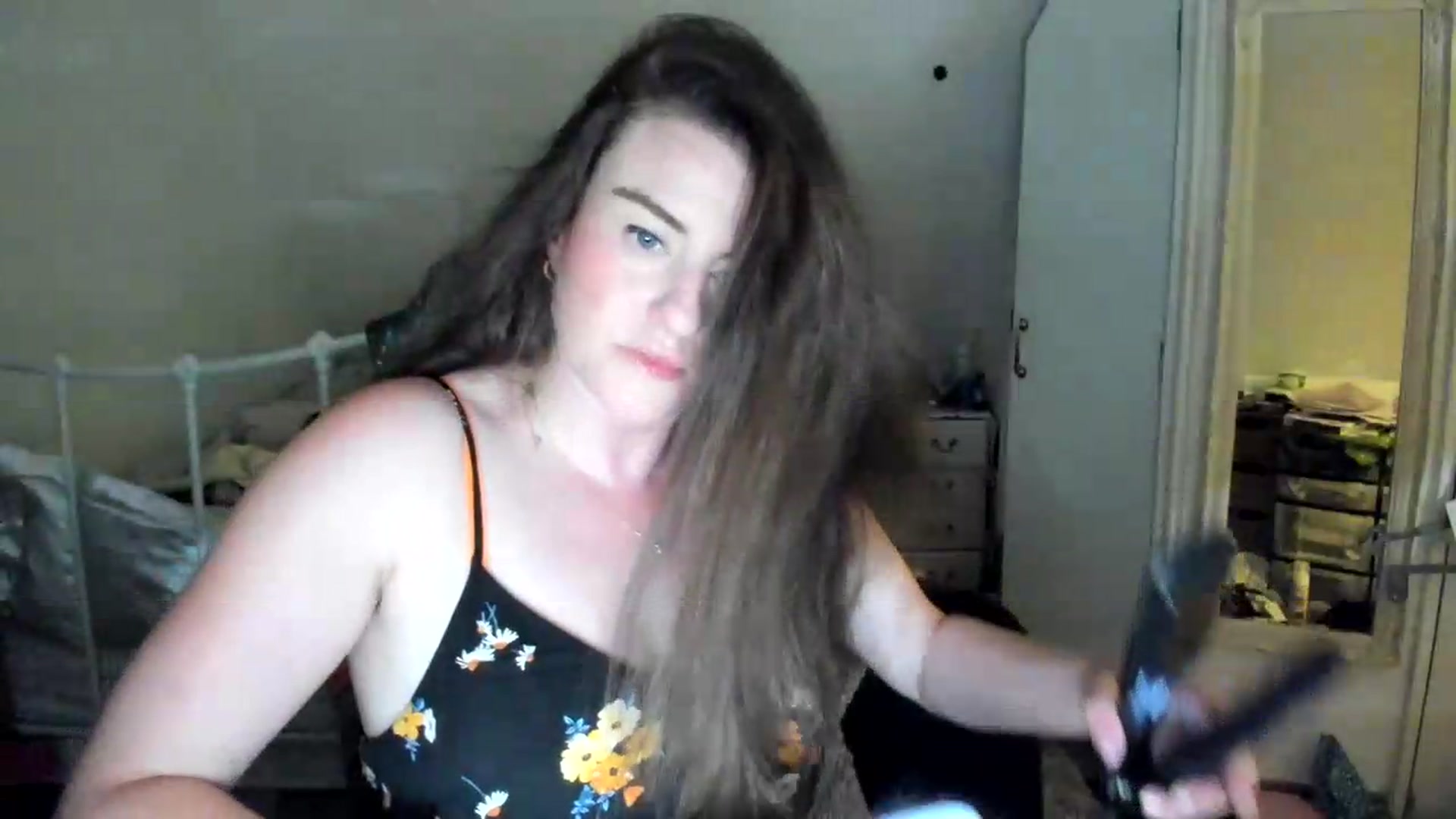Gallery image thumbnail from Mia_Snow's myfreecams stream on, 07/28/2026, 15:54 image 11 of 20