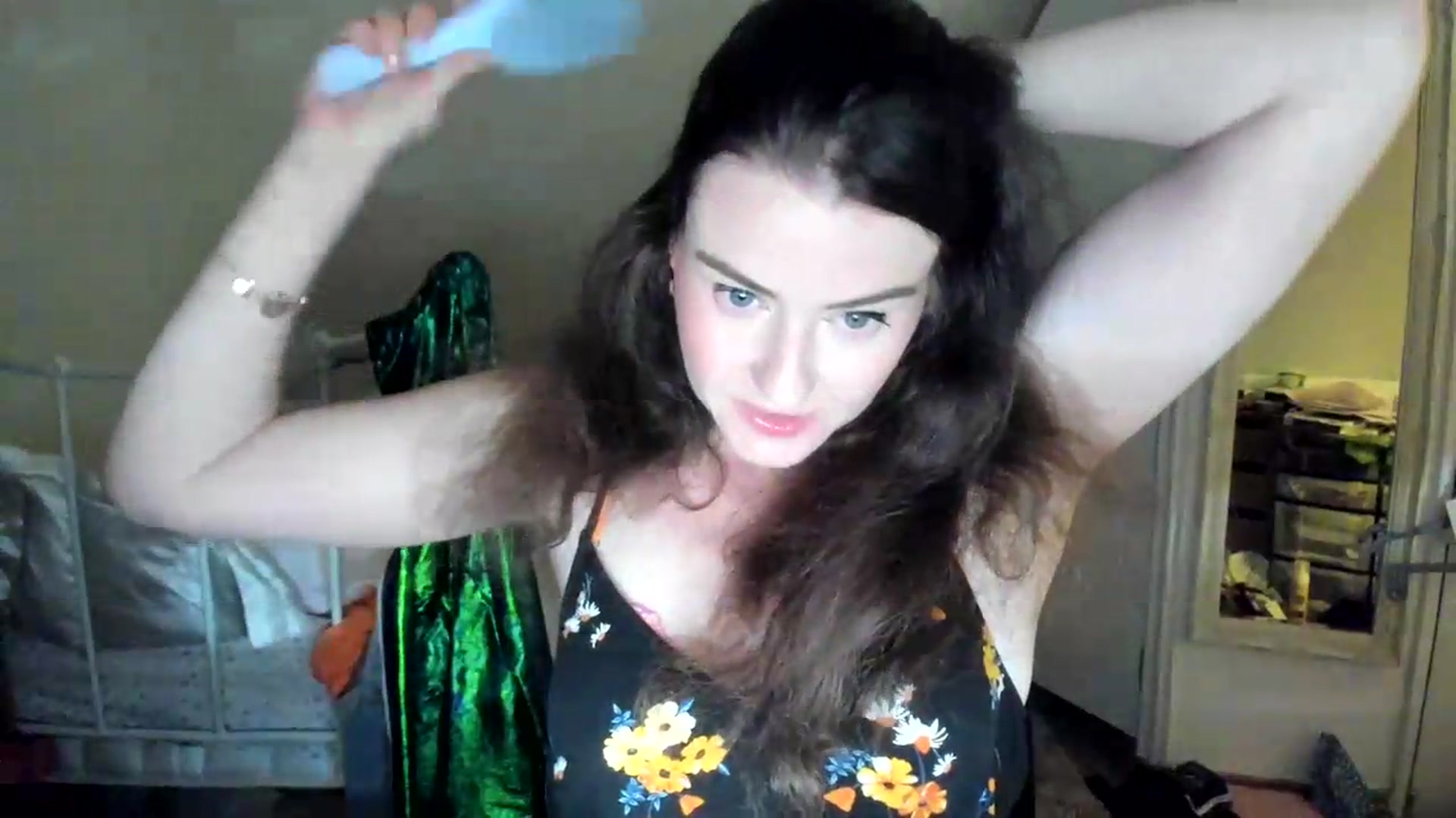 Gallery image thumbnail from Mia_Snow's myfreecams stream on, 07/28/2026, 15:54 image 9 of 20