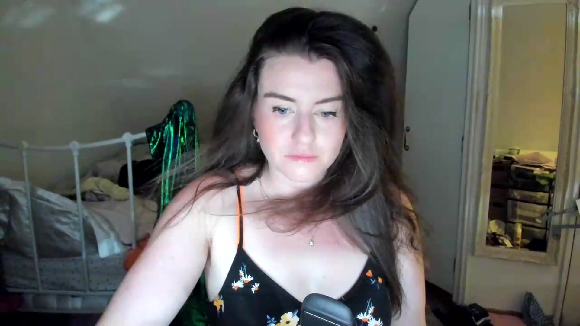 Gallery image thumbnail from Mia_Snow's myfreecams stream on, 07/28/2026, 15:54 image 19 of 20