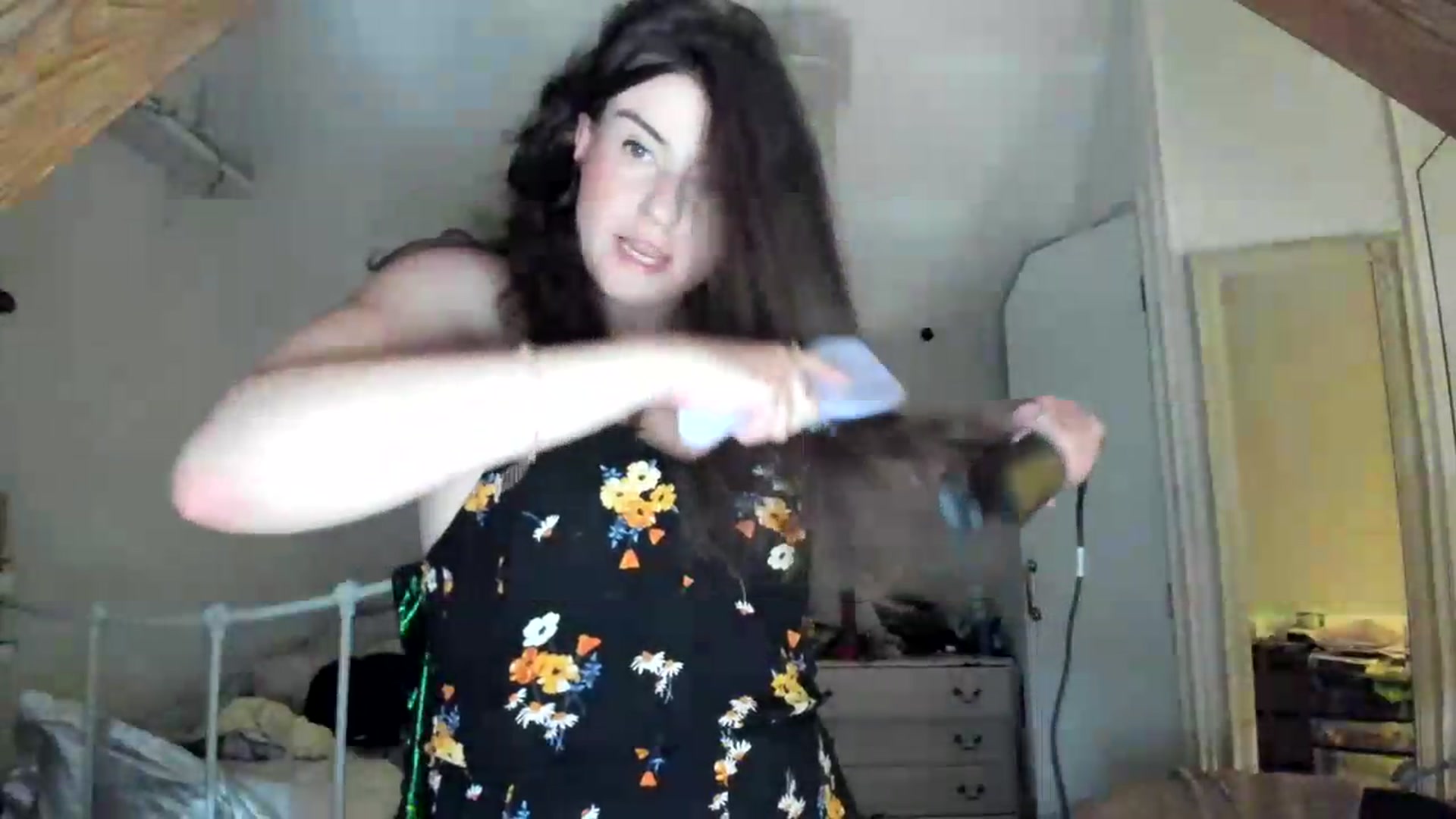 Gallery image thumbnail from Mia_Snow's myfreecams stream on, 07/28/2026, 15:54 image 4 of 20