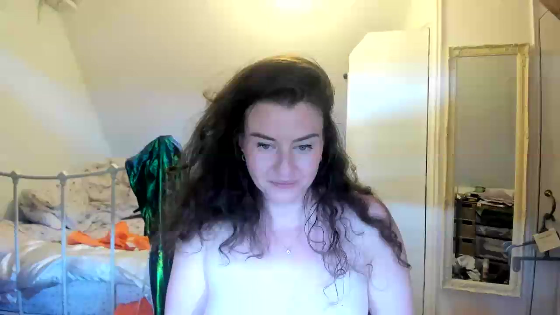 Gallery image thumbnail from Mia_Snow's myfreecams stream on, 08/01/2026, 16:32 image 4 of 20