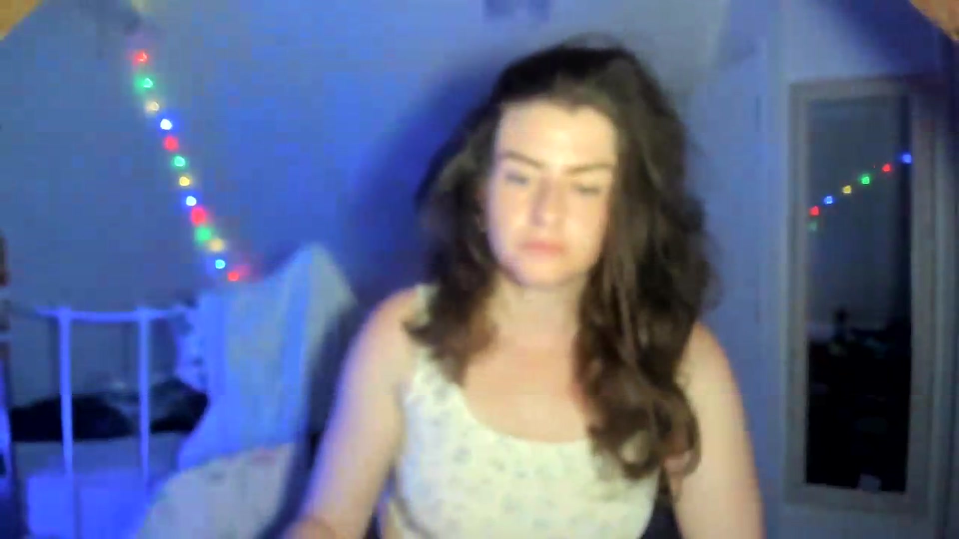 Gallery image thumbnail from Mia_Snow's myfreecams stream on, 09/01/2026, 22:44 image 2 of 20