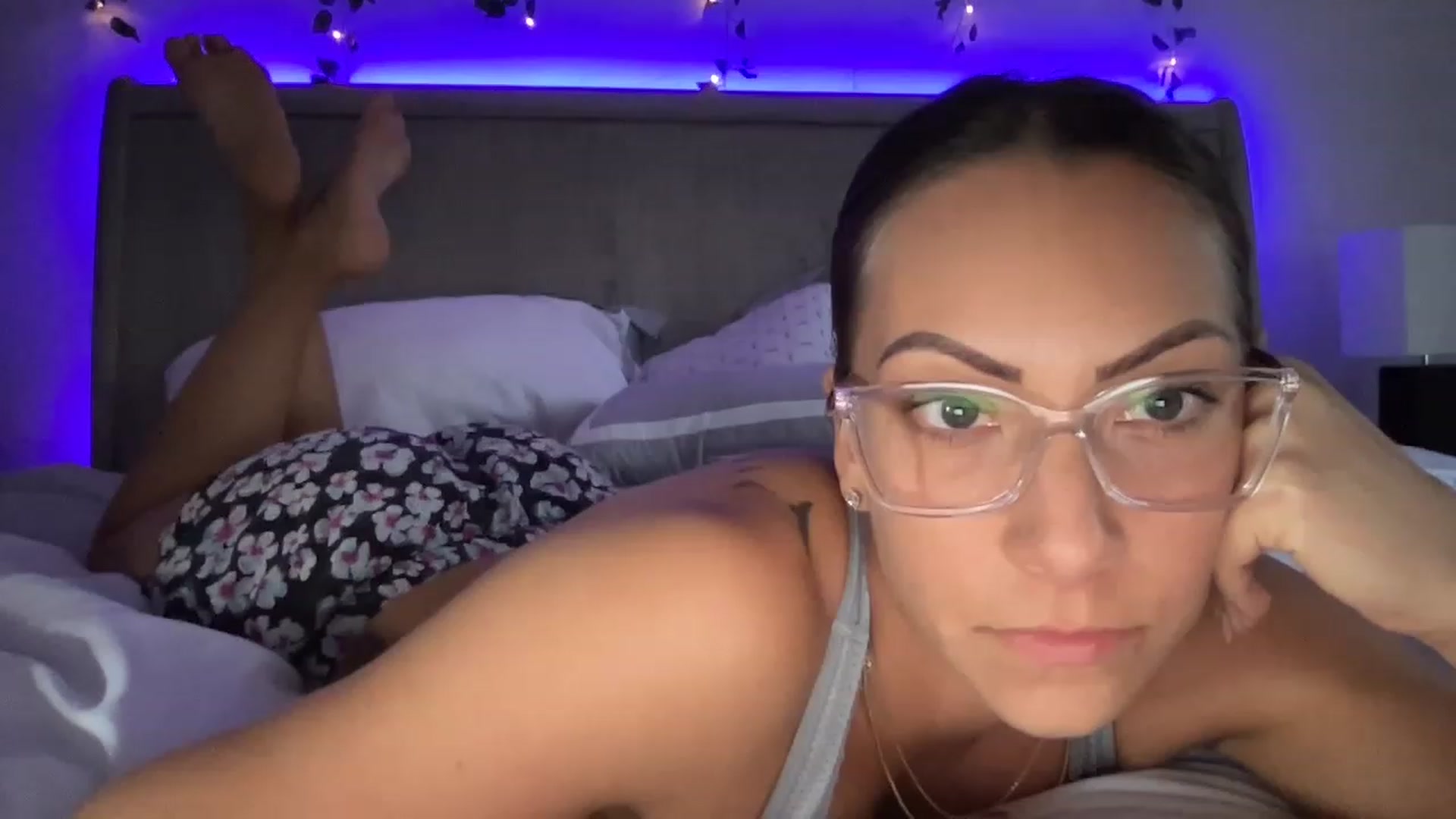 Gallery image thumbnail from Mia_Styles's myfreecams stream on, 02/03/2023, 19:21 image 9 of 20