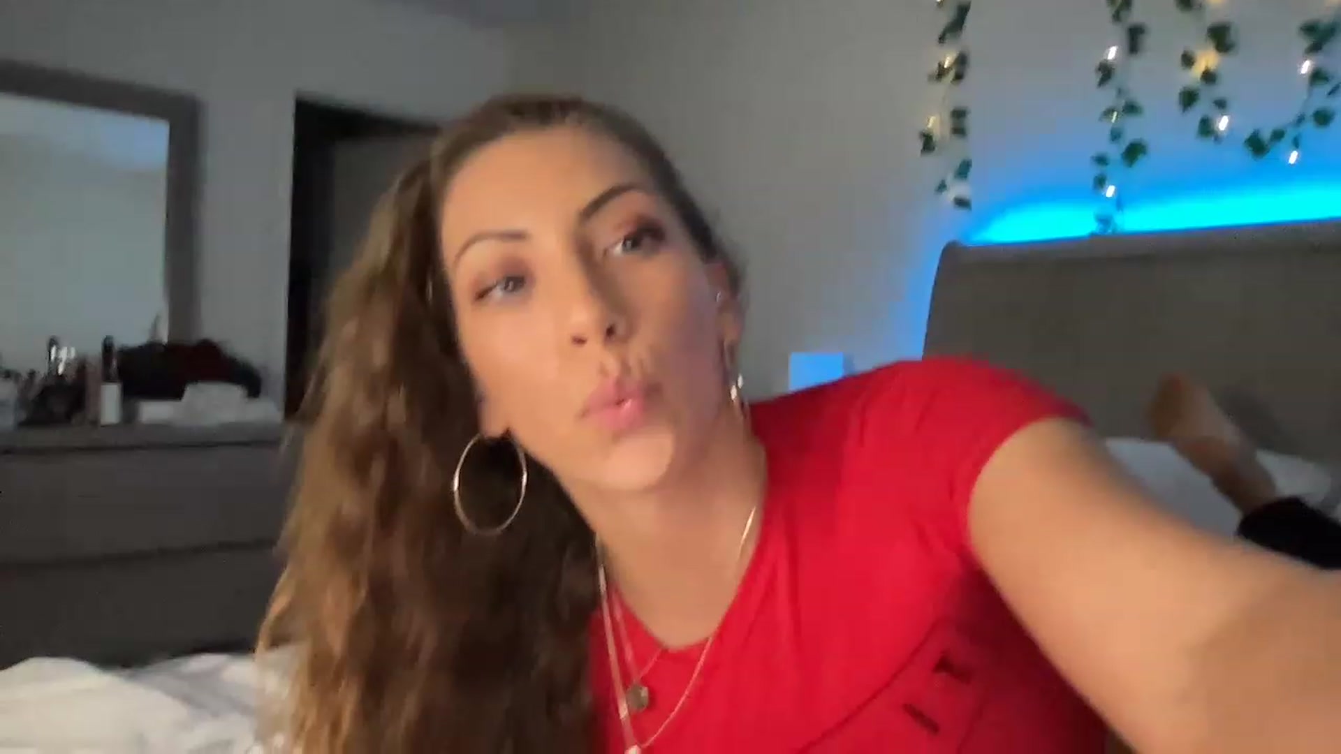 Gallery image thumbnail from Mia_Styles's myfreecams stream on, 02/04/2023, 02:50 image 7 of 20