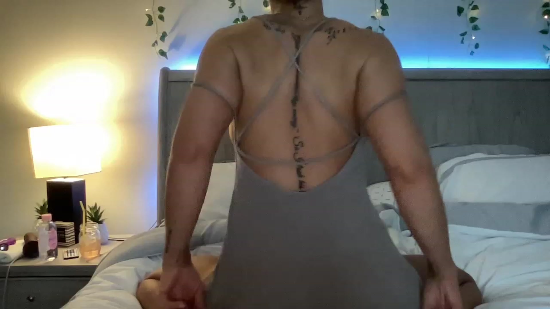 Gallery image thumbnail from Mia_Styles's myfreecams stream on, 02/10/2023, 03:30 image 9 of 20