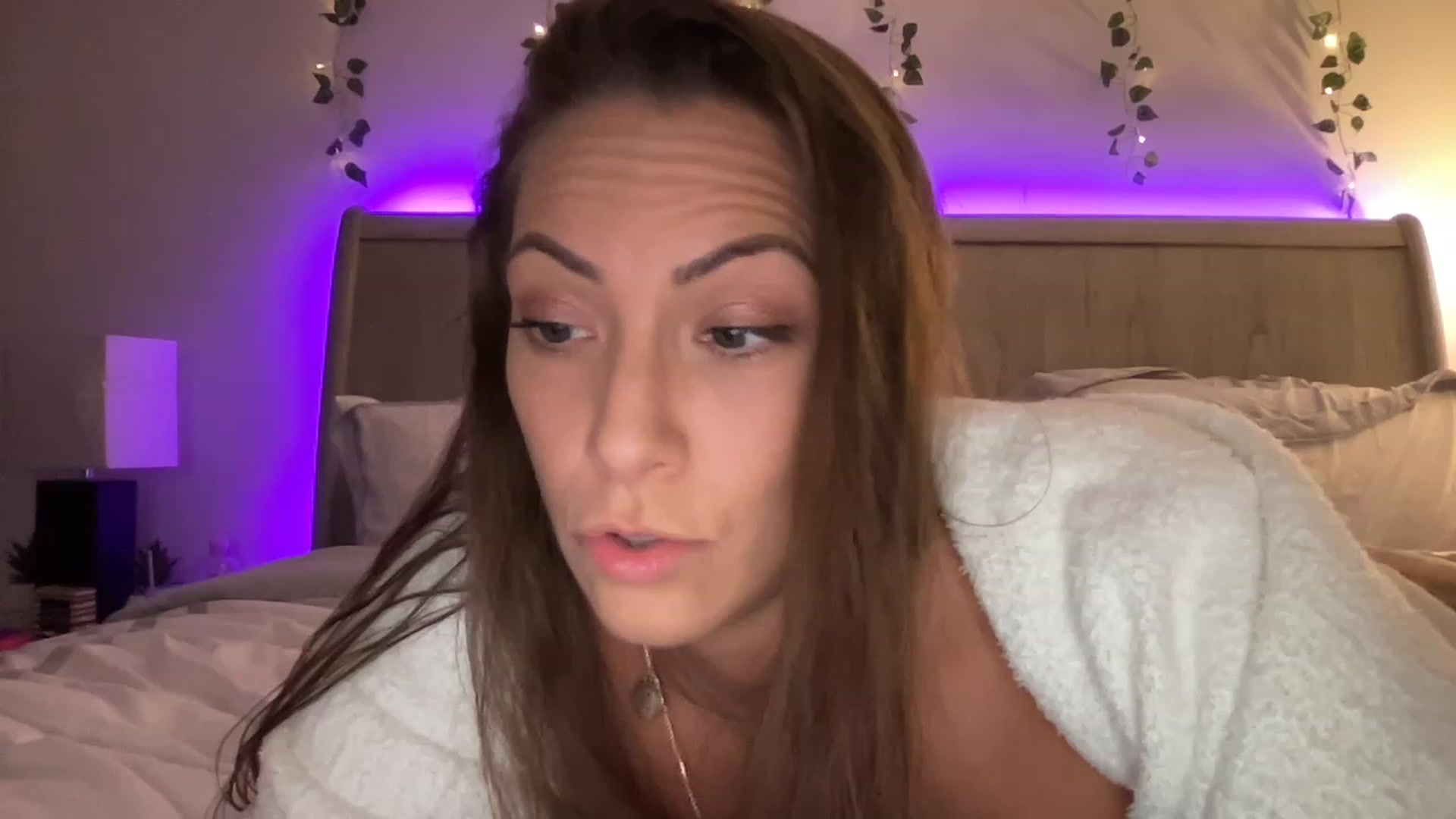 Gallery image thumbnail from Mia_Styles's myfreecams stream on, 02/11/2023, 05:01 image 4 of 20