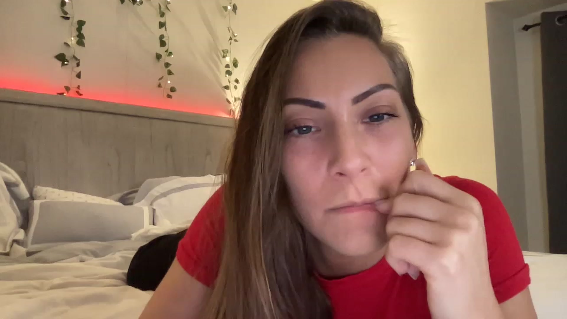 Gallery image thumbnail from Mia_Styles's myfreecams stream on, 02/20/2023, 23:59 image 4 of 20