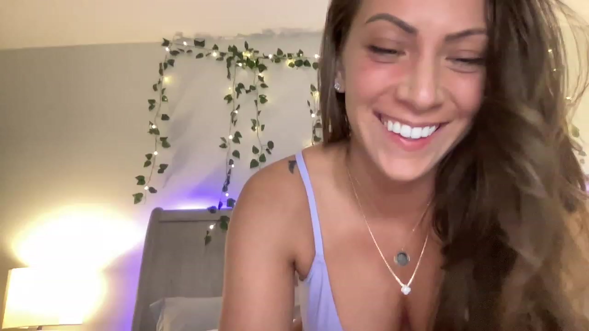 Gallery image thumbnail from Mia_Styles's myfreecams stream on, 03/07/2023, 02:52 image 8 of 20