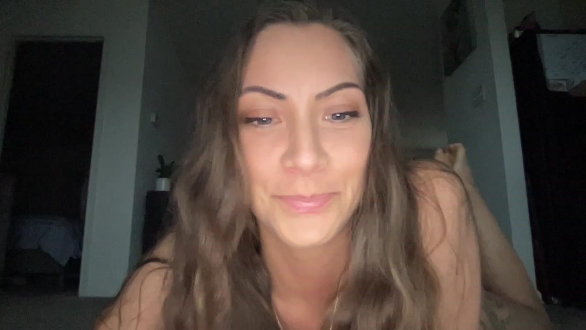 Gallery image thumbnail from Mia_Styles's myfreecams stream on, 03/25/2023, 23:09 image 6 of 20