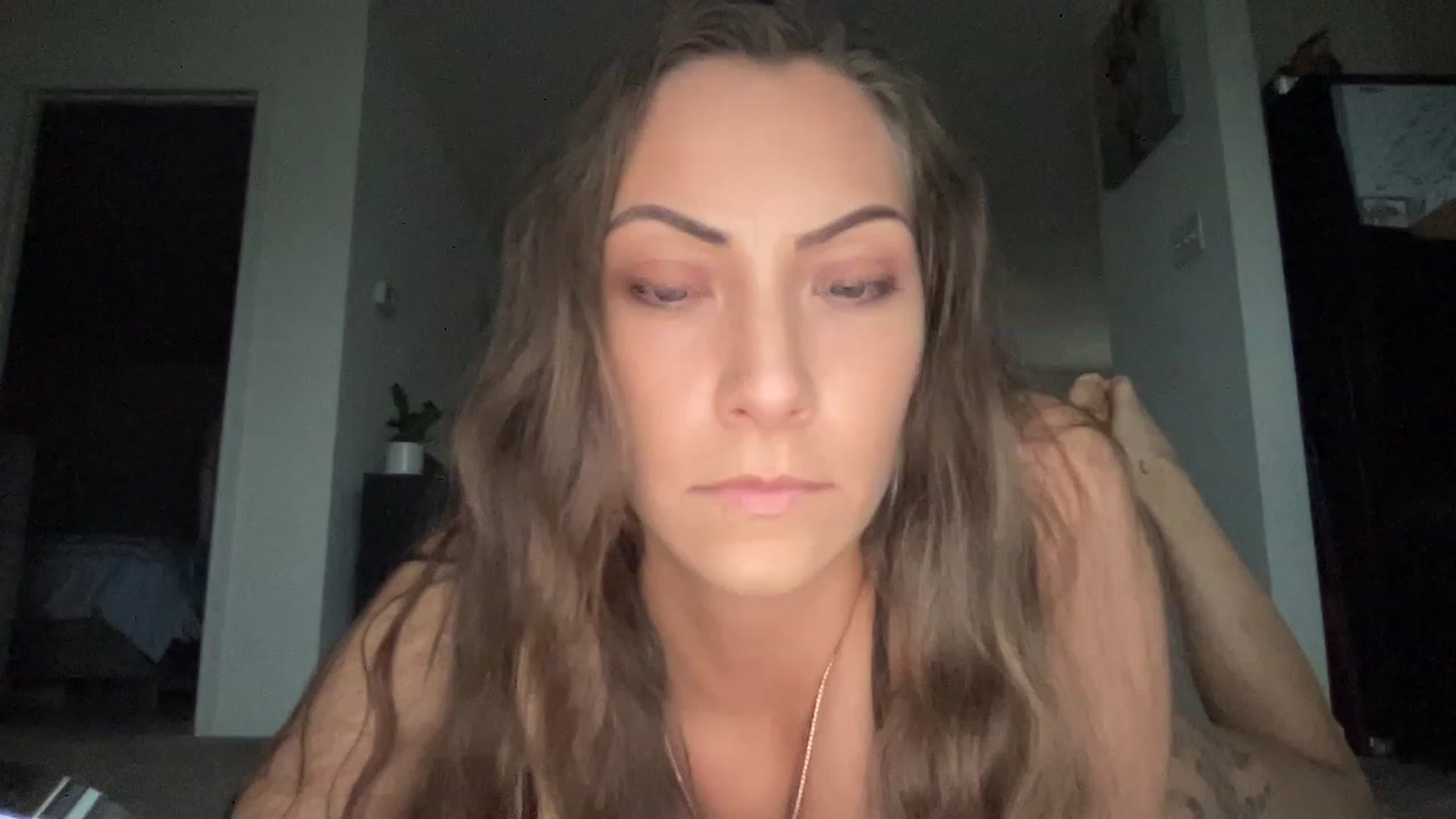 Gallery image thumbnail from Mia_Styles's myfreecams stream on, 03/25/2023, 23:09 image 3 of 20
