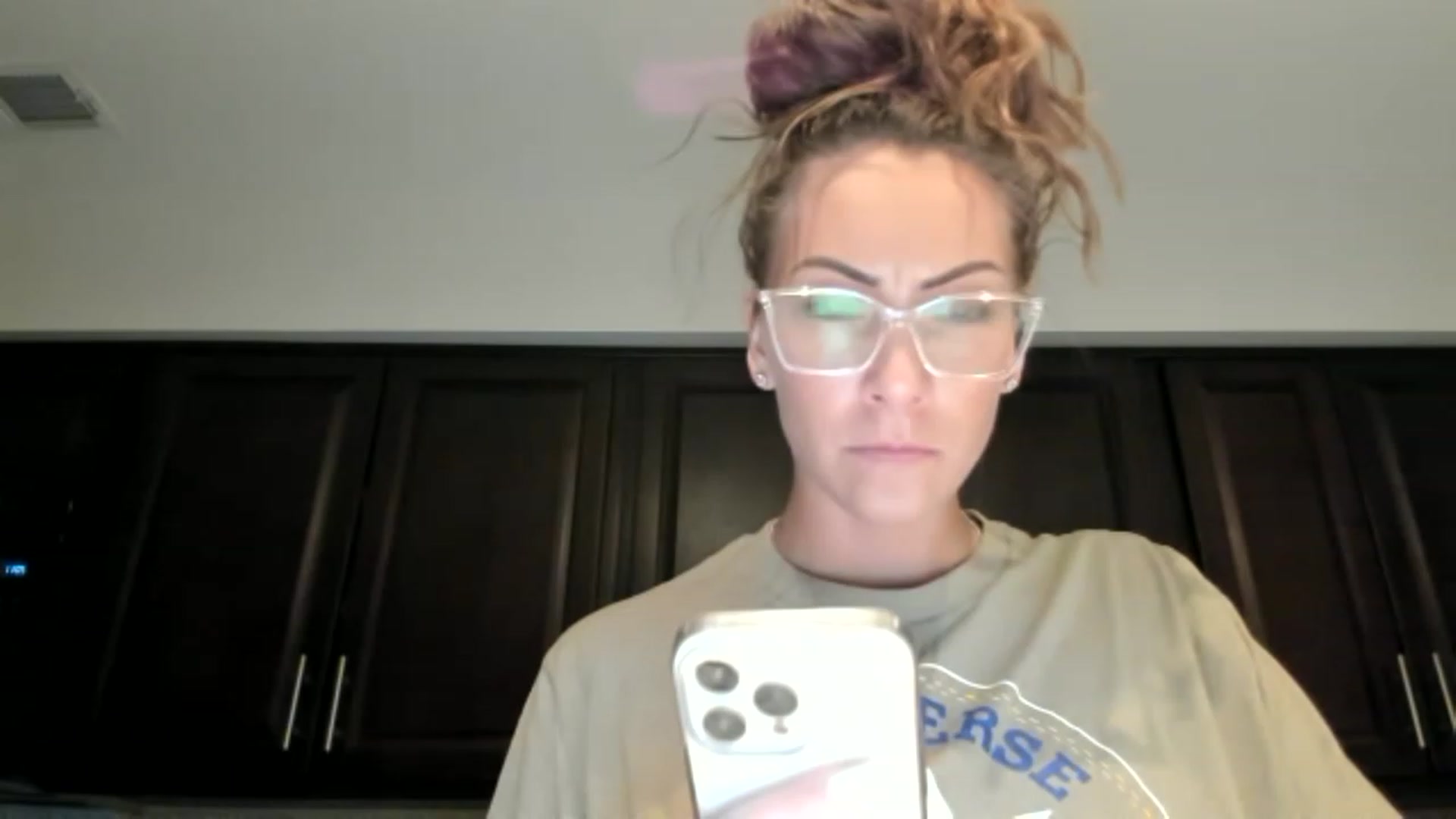 Gallery image thumbnail from Mia_Styles's myfreecams stream on, 04/16/2023, 03:18 image 12 of 20