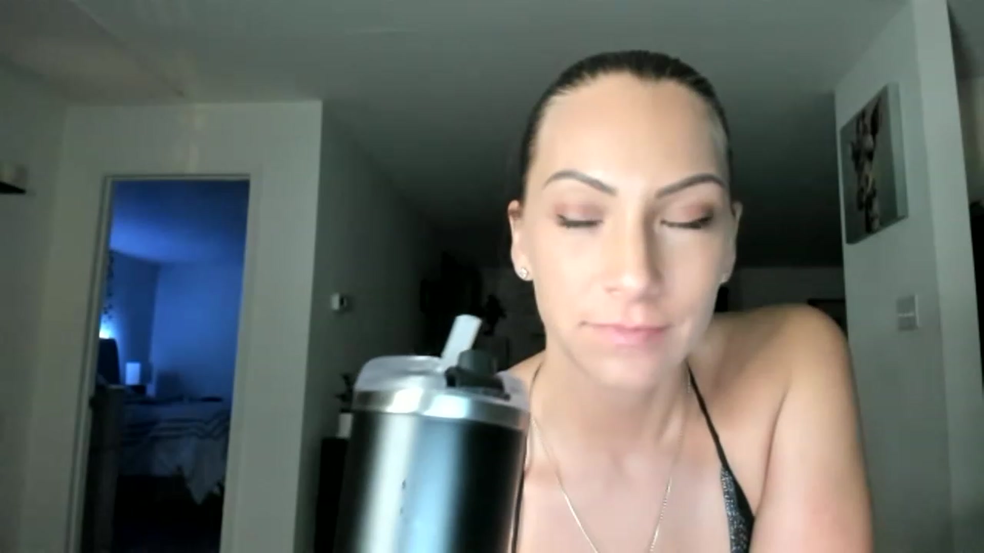 Gallery image thumbnail from Mia_Styles's myfreecams stream on, 04/23/2023, 02:17 image 14 of 20
