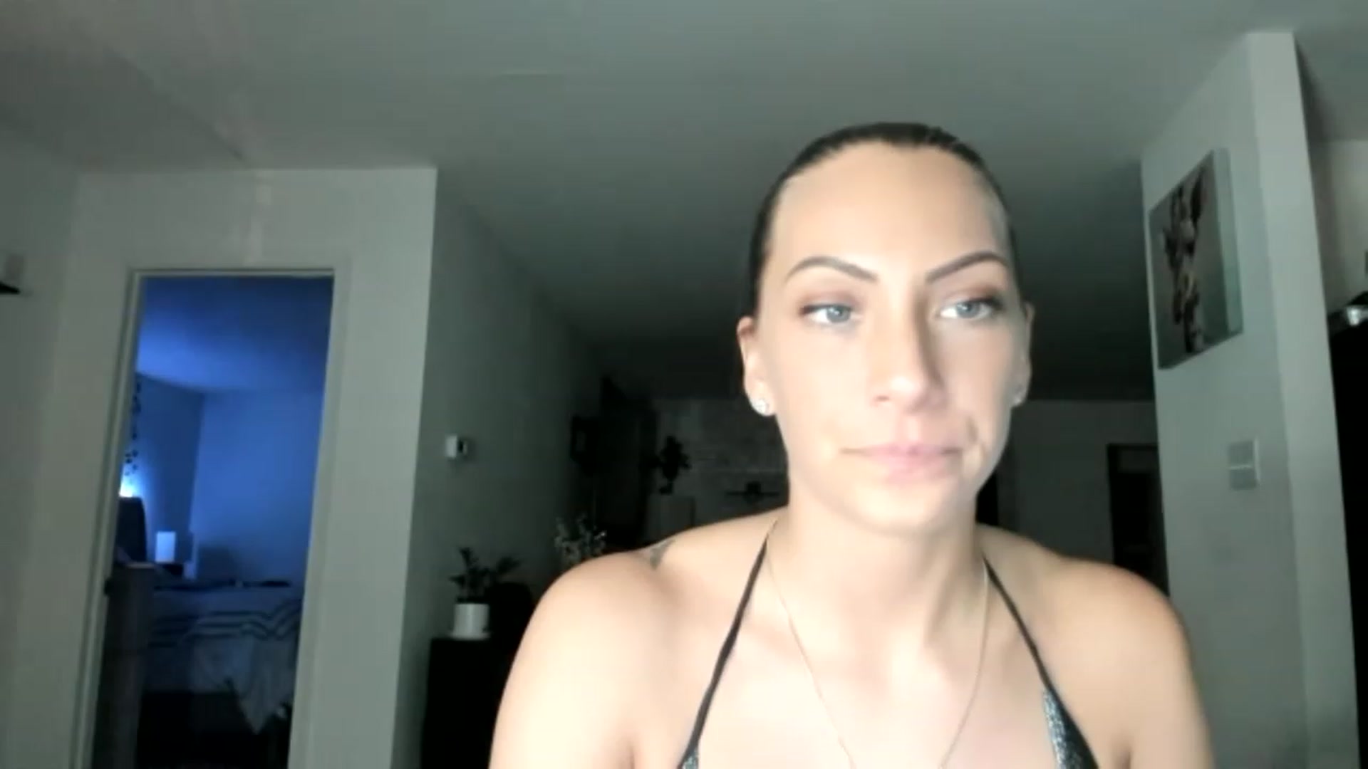 Gallery image thumbnail from Mia_Styles's myfreecams stream on, 04/23/2023, 02:17 image 16 of 20