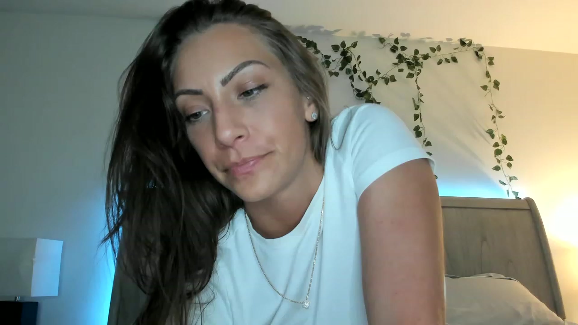 Gallery image thumbnail from Mia_Styles's myfreecams stream on, 04/25/2023, 03:29 image 16 of 20