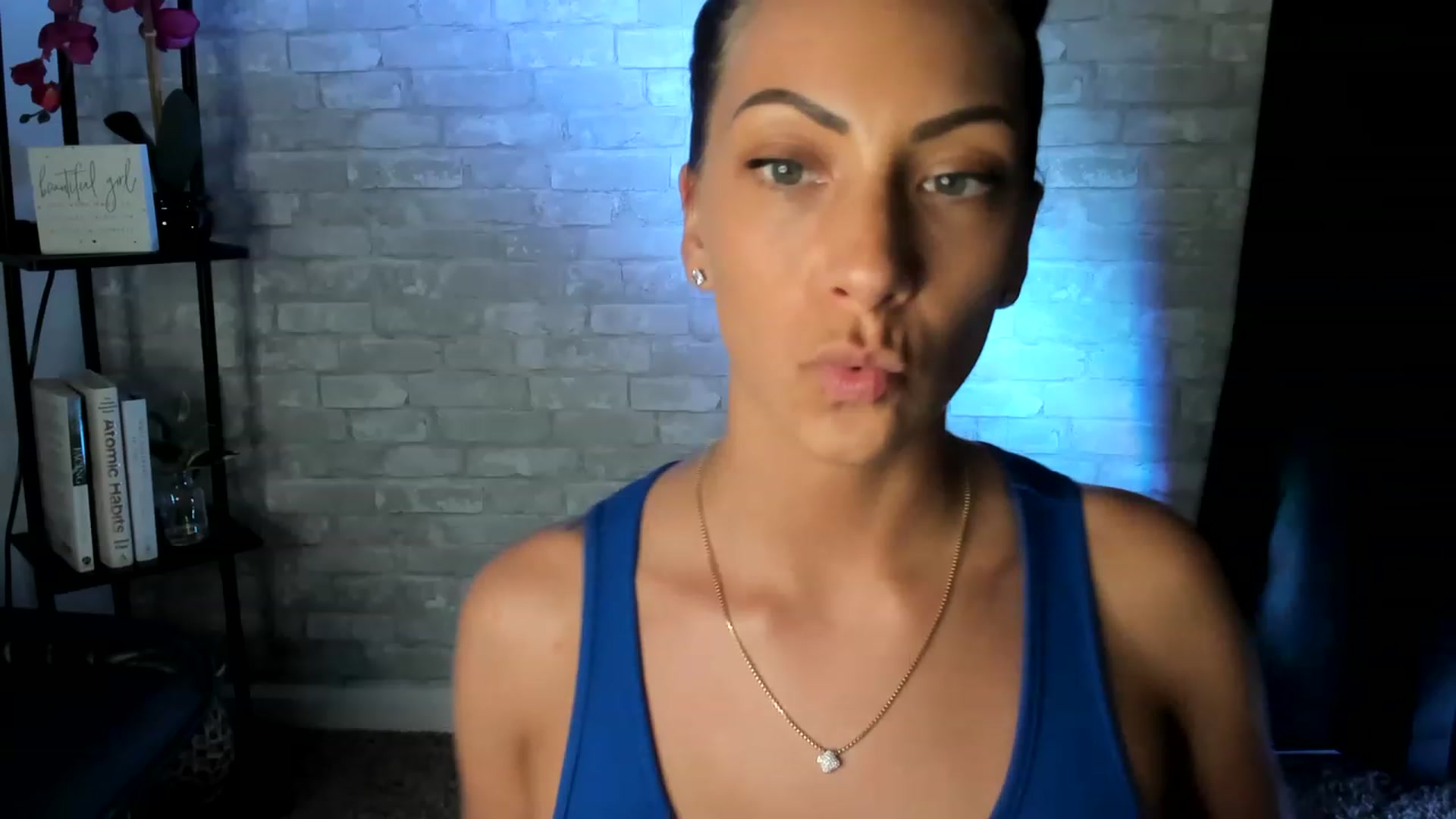 Gallery image thumbnail from Mia_Styles's myfreecams stream on, 04/29/2023, 23:48 image 15 of 20