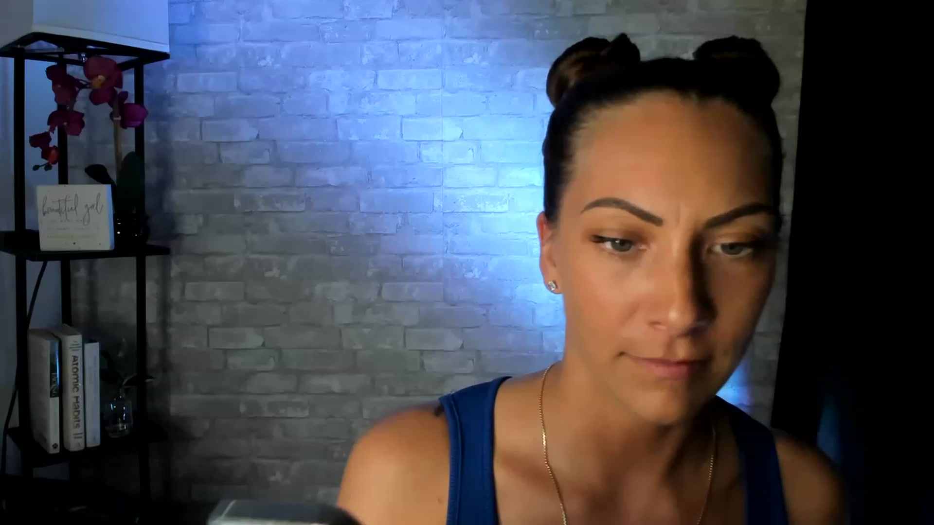 Gallery image thumbnail from Mia_Styles's myfreecams stream on, 04/29/2023, 23:48 image 17 of 20