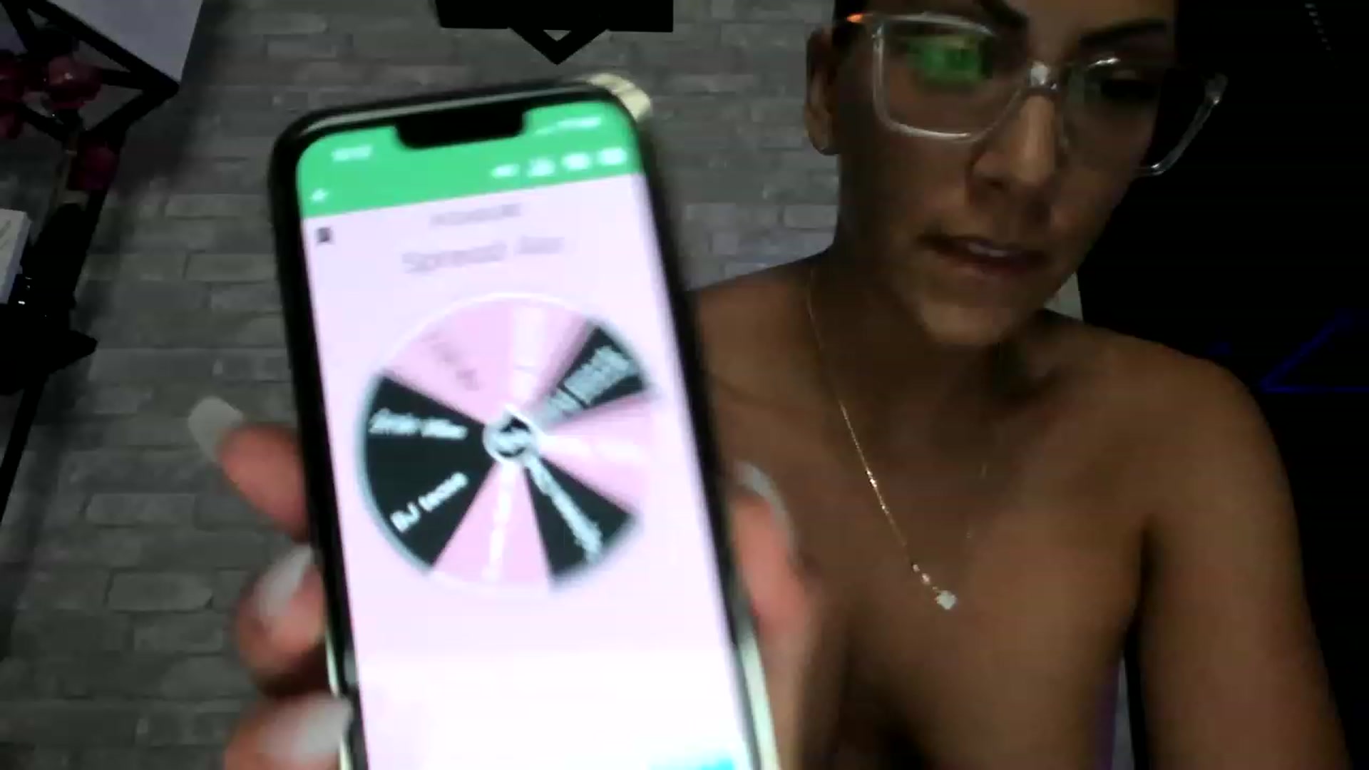 Gallery image thumbnail from Mia_Styles's myfreecams stream on, 05/17/2023, 02:30 image 15 of 20