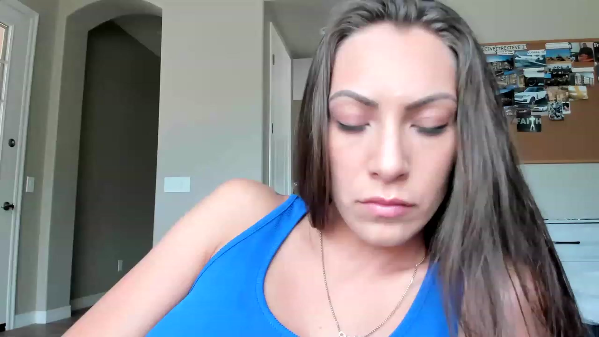 Gallery image thumbnail from Mia_Styles's myfreecams stream on, 06/04/2023, 18:19 image 4 of 20