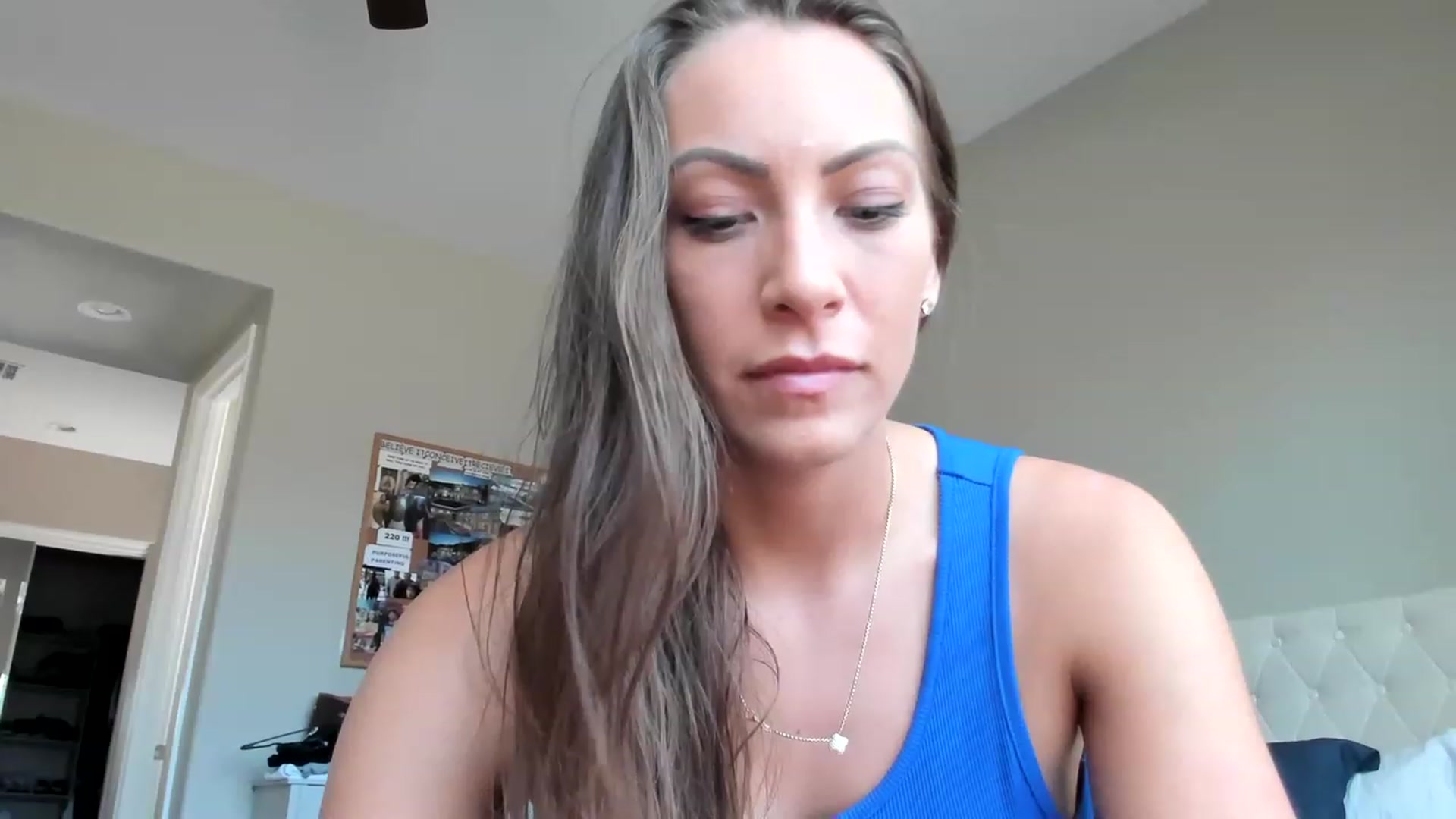 Gallery image thumbnail from Mia_Styles's myfreecams stream on, 06/04/2023, 19:31 image 13 of 20