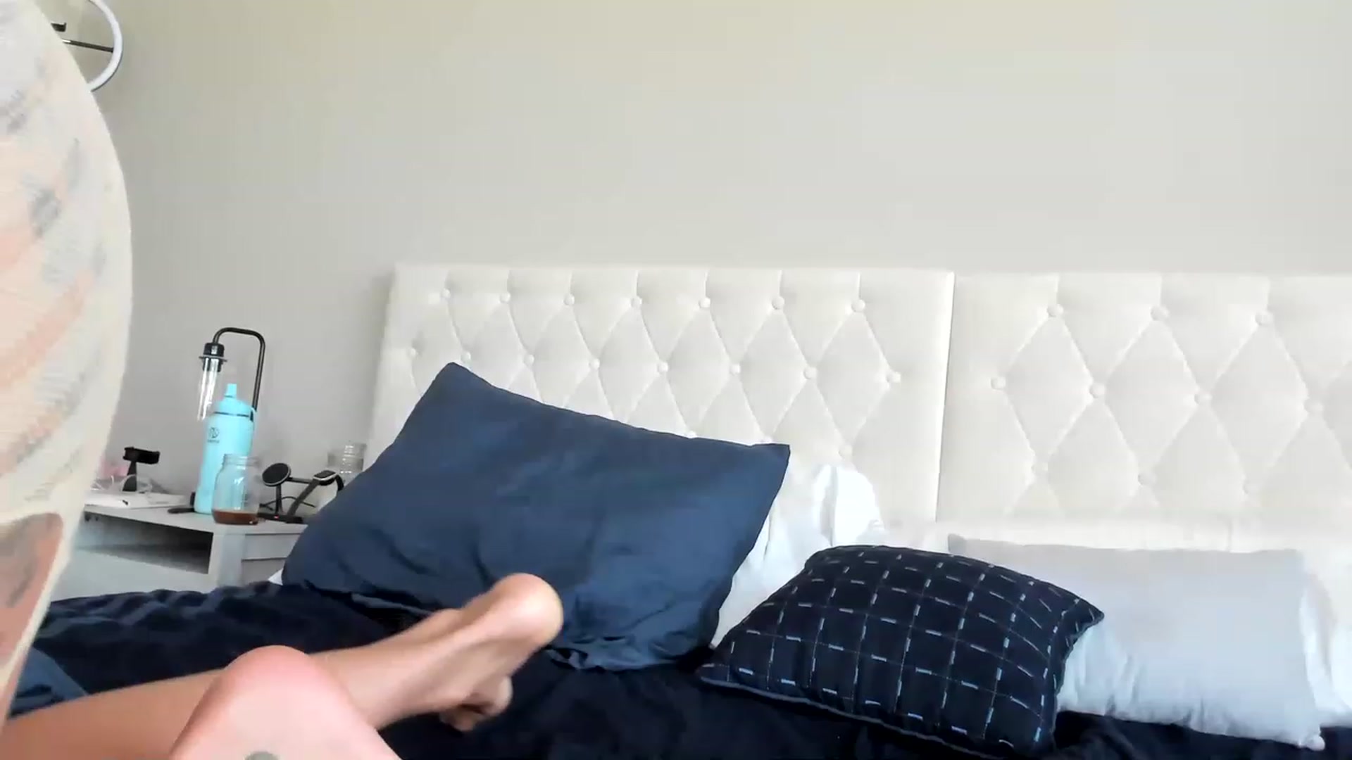 Gallery image thumbnail from Mia_Styles's myfreecams stream on, 06/05/2023, 22:01 image 17 of 20