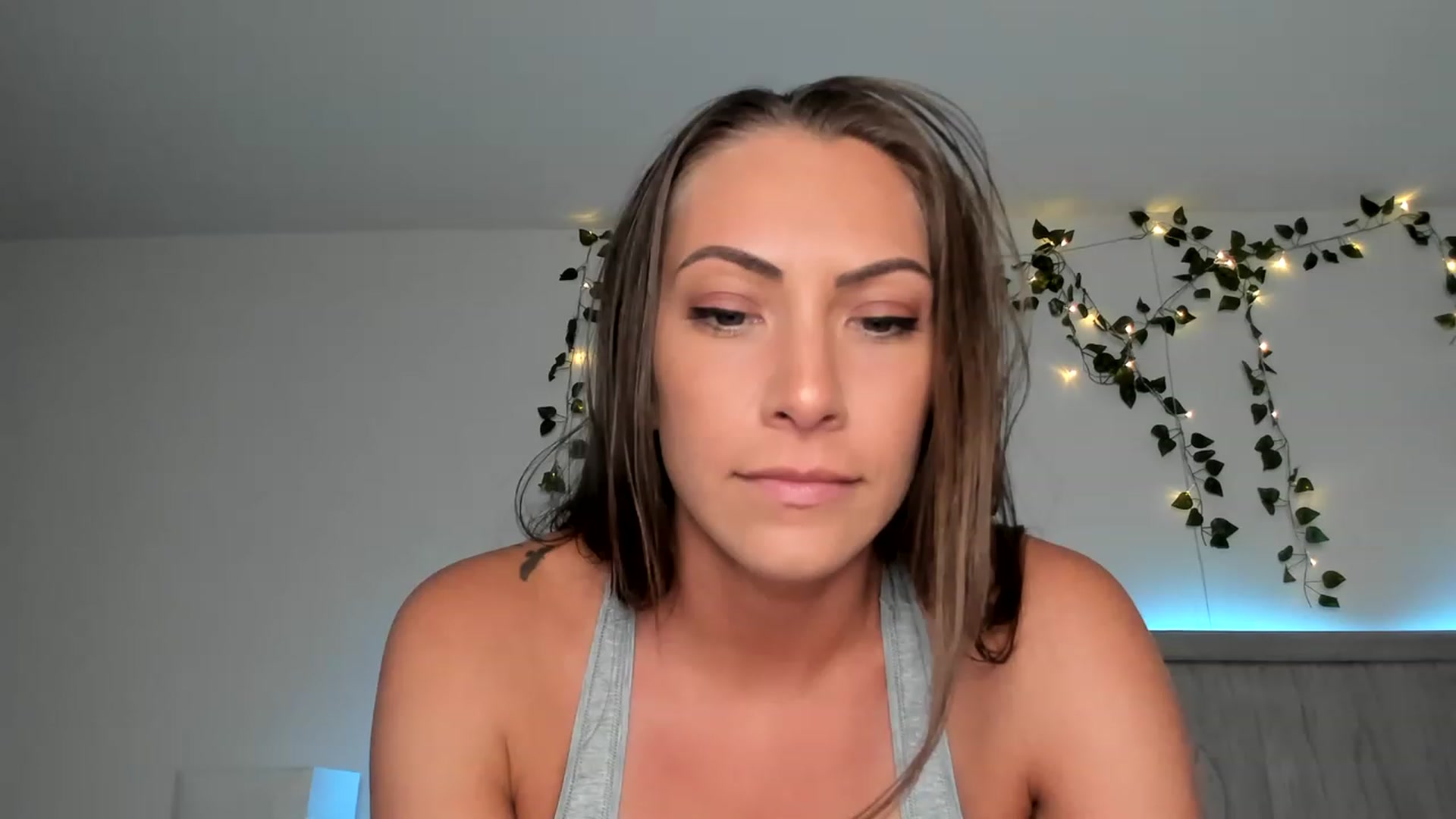 Gallery image thumbnail from Mia_Styles's myfreecams stream on, 06/22/2023, 20:17 image 15 of 20