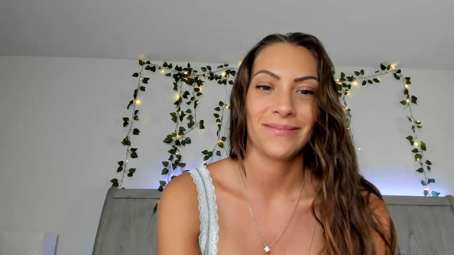 Gallery image thumbnail from Mia_Styles's myfreecams stream on, 07/12/2023, 21:29 image 19 of 20