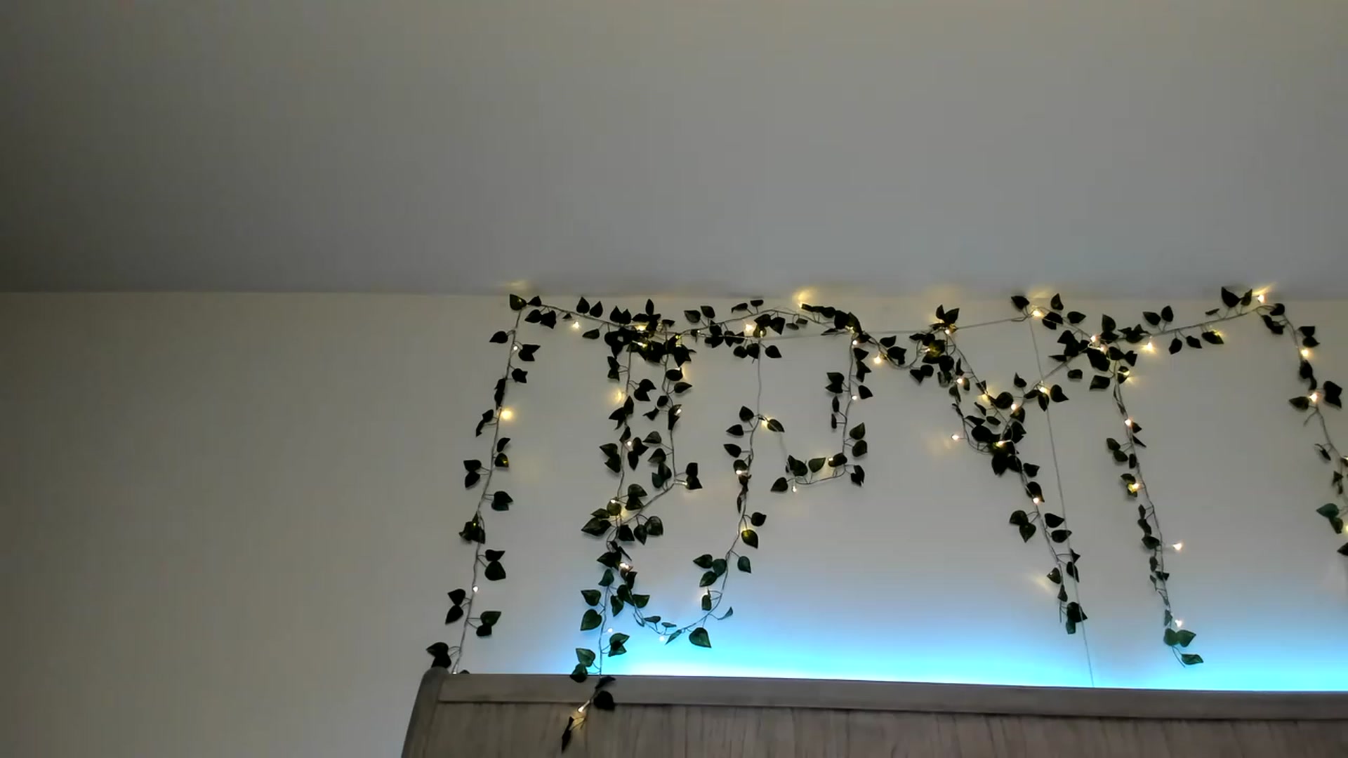 Gallery image thumbnail from Mia_Styles's myfreecams stream on, 07/18/2023, 24:25 image 5 of 20