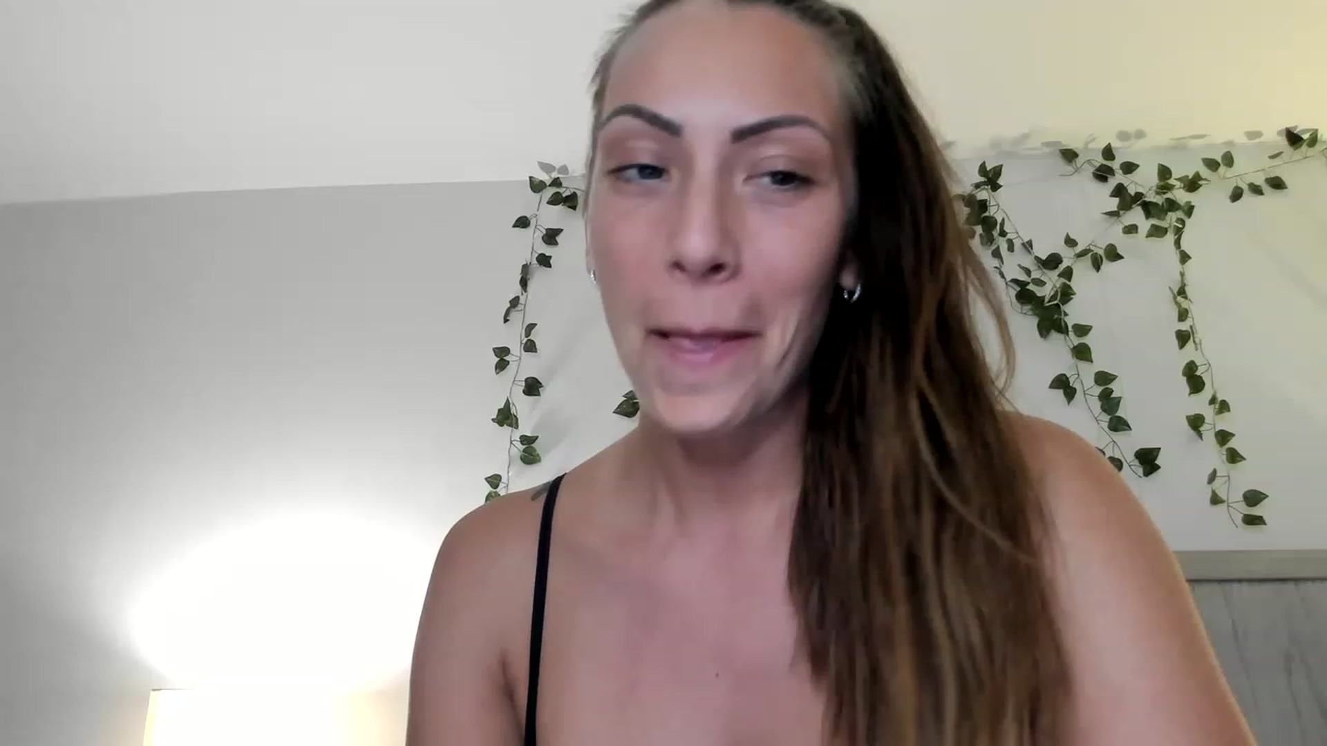 Gallery image thumbnail from Mia_Styles's myfreecams stream on, 07/20/2023, 02:15 image 7 of 20