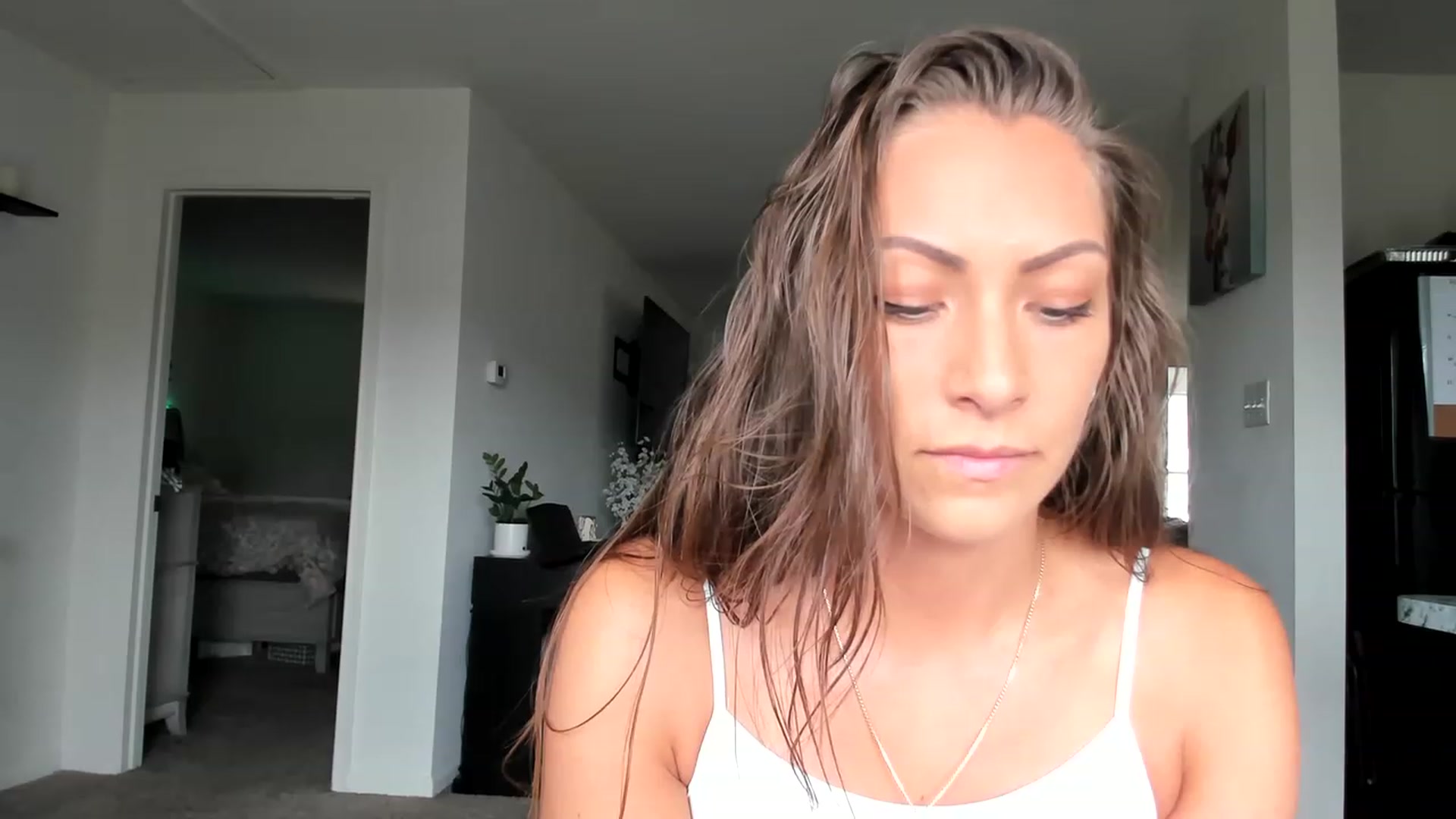 Gallery image thumbnail from Mia_Styles's myfreecams stream on, 08/03/2023, 18:25 image 9 of 20