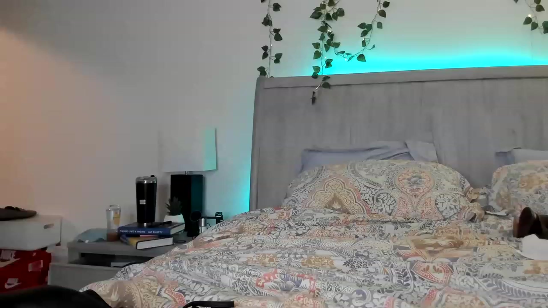 Gallery image thumbnail from Mia_Styles's myfreecams stream on, 08/05/2023, 04:14 image 11 of 20