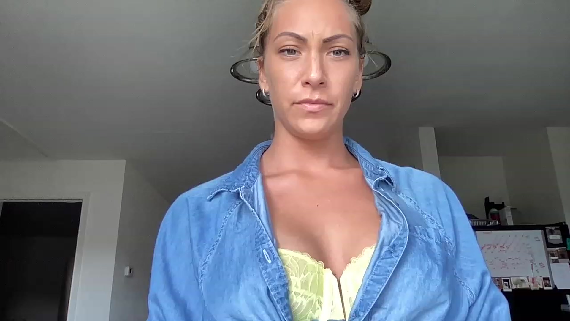 Gallery image thumbnail from Mia_Styles's myfreecams stream on, 08/13/2023, 20:46 image 1 of 20