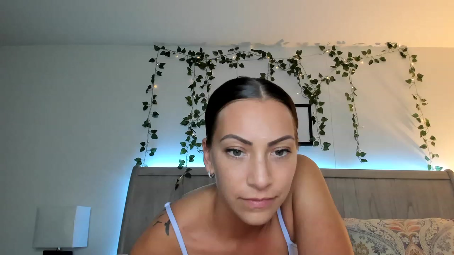 Gallery image thumbnail from Mia_Styles's myfreecams stream on, 08/15/2023, 02:03 image 14 of 20