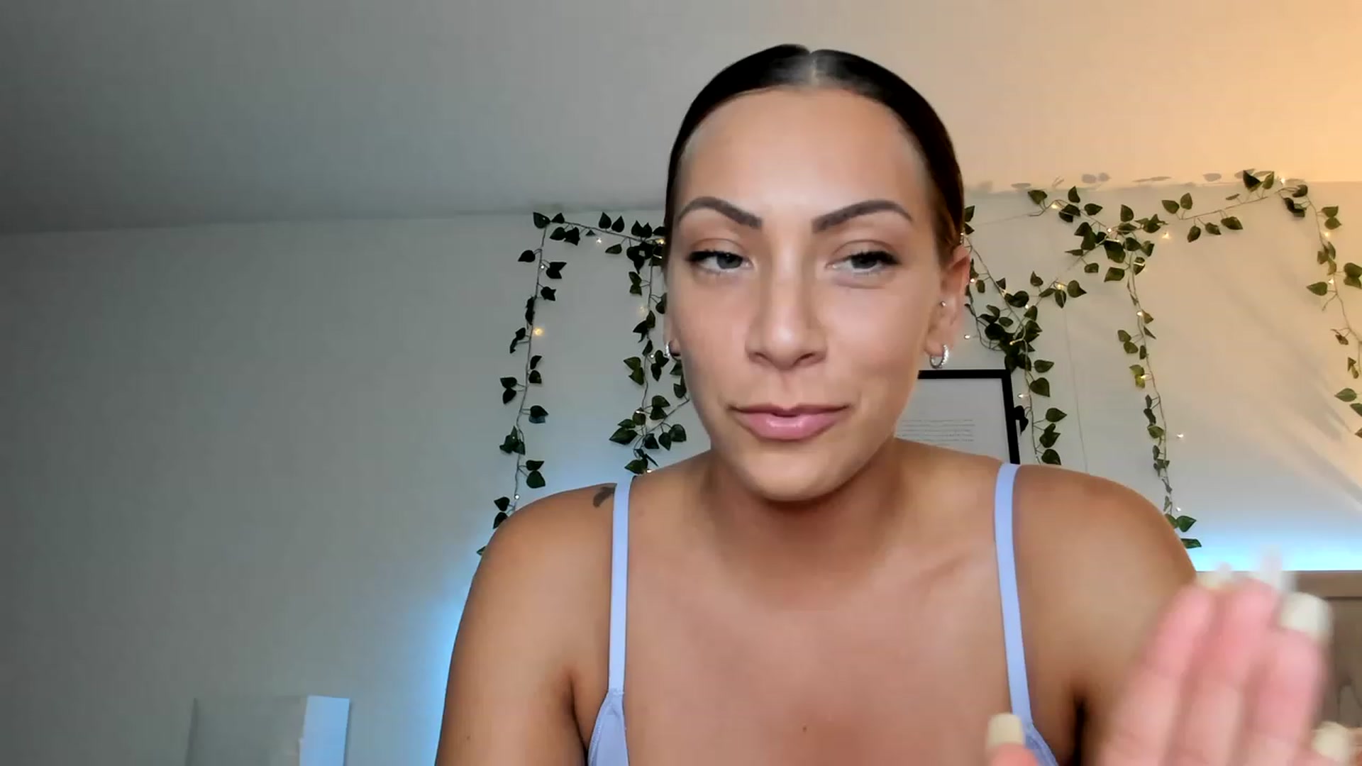Gallery image thumbnail from Mia_Styles's myfreecams stream on, 08/15/2023, 02:03 image 11 of 20