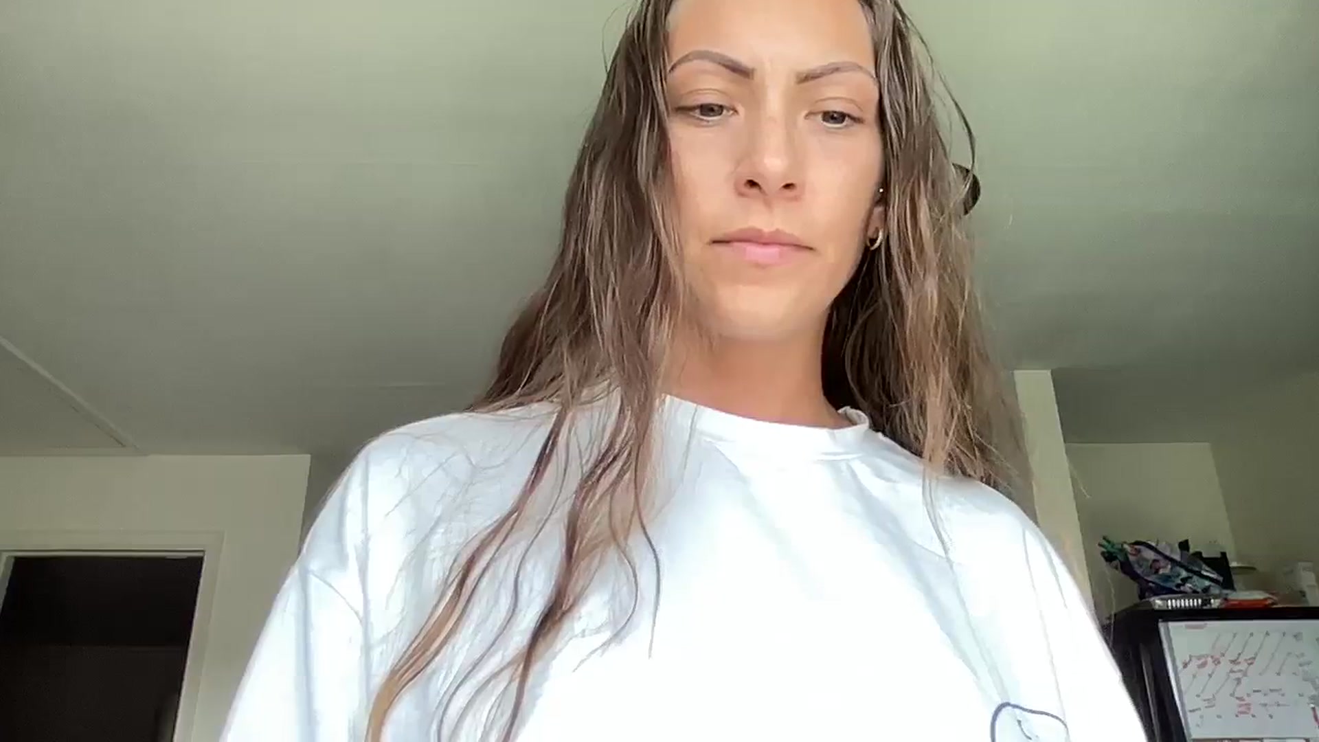 Gallery image thumbnail from Mia_Styles's myfreecams stream on, 08/17/2023, 17:33 image 17 of 20